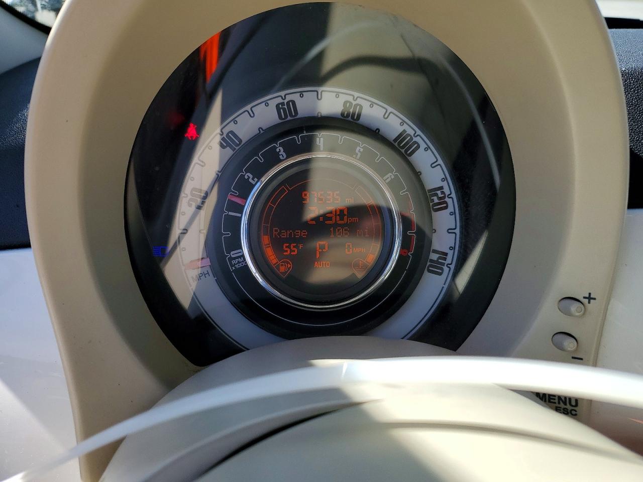 2012 FIAT 500 POP photo 25
