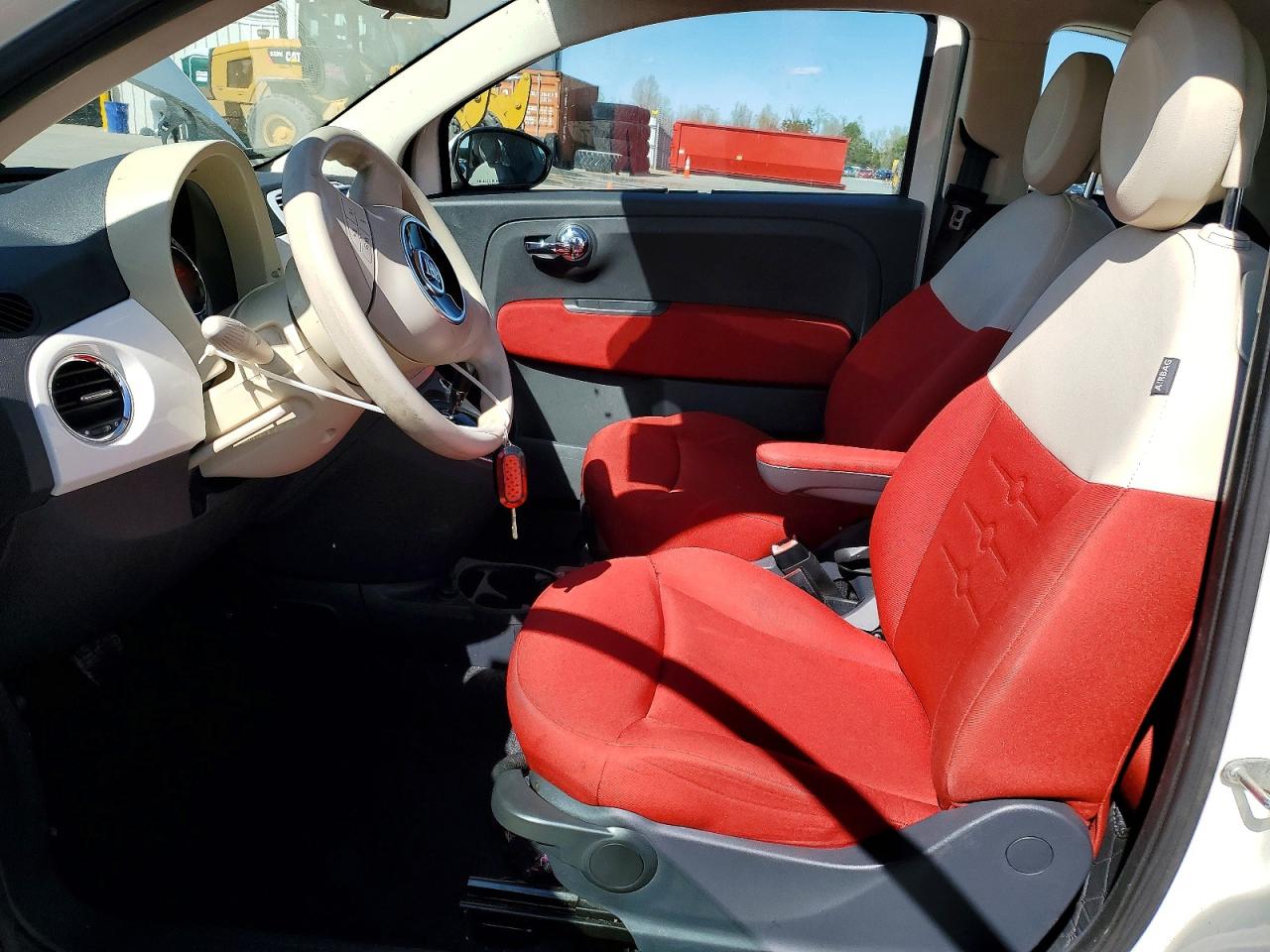2012 FIAT 500 POP photo 19