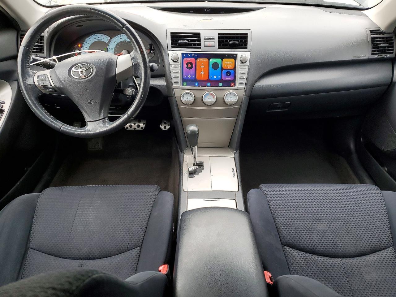 2011 TOYOTA CAMRY SE photo 15