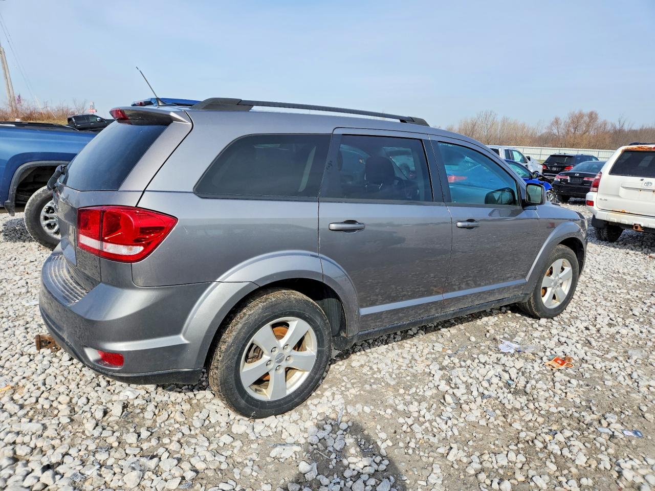 2012 DODGE JOURNEY SXT photo 3
