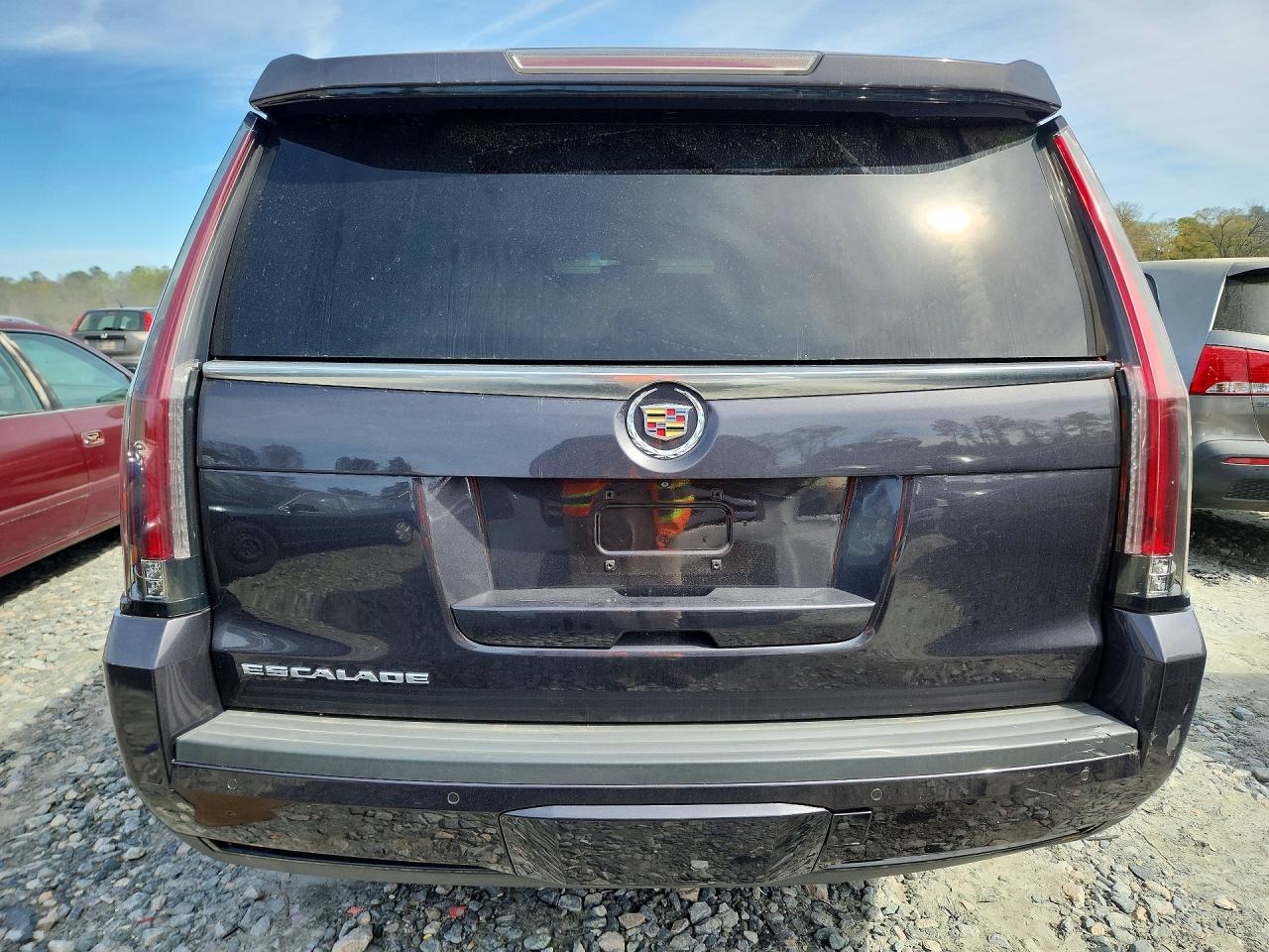 2015 CADILLAC ESCALADE LUXURY photo 11