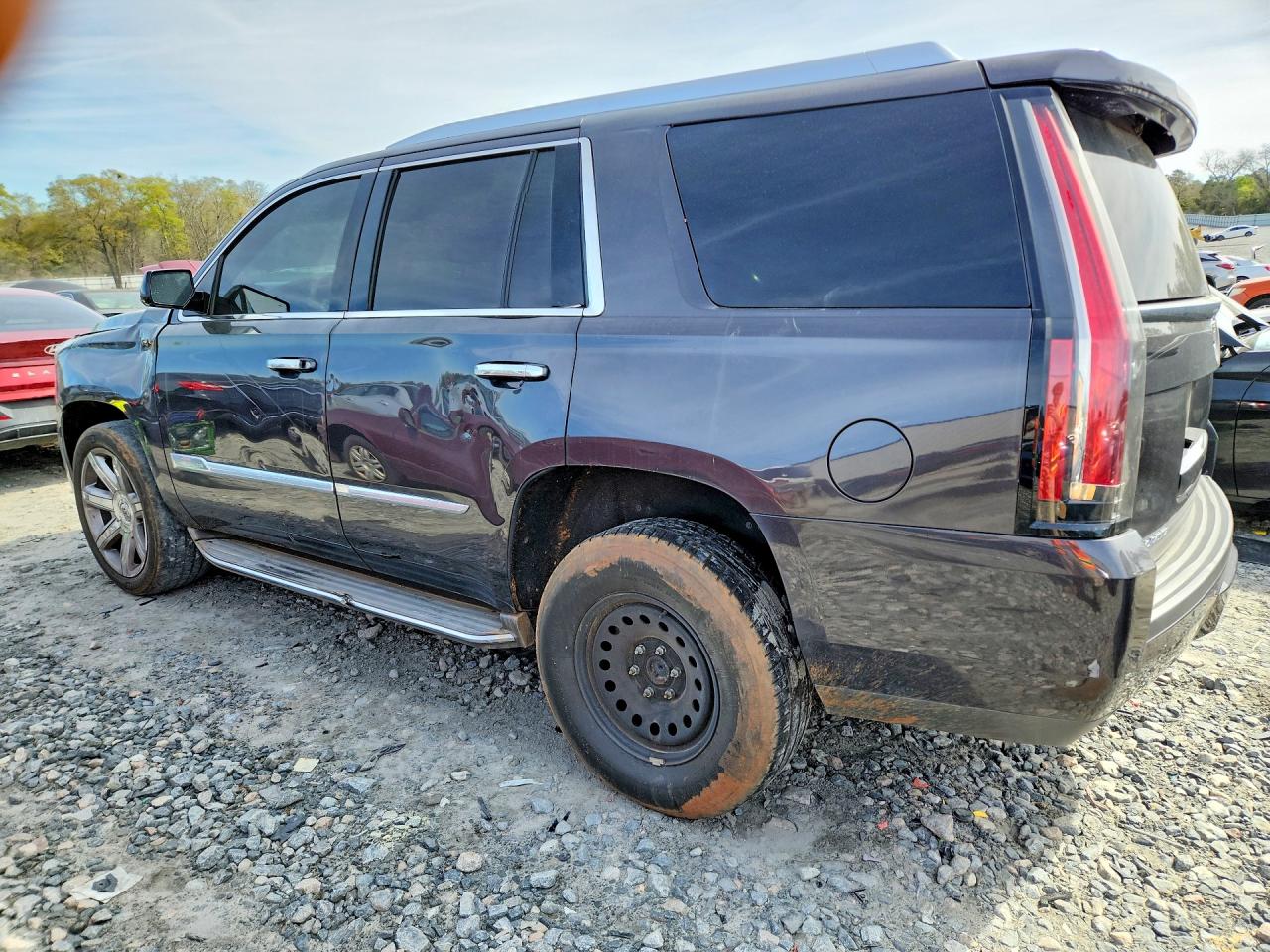 2015 CADILLAC ESCALADE LUXURY photo 3