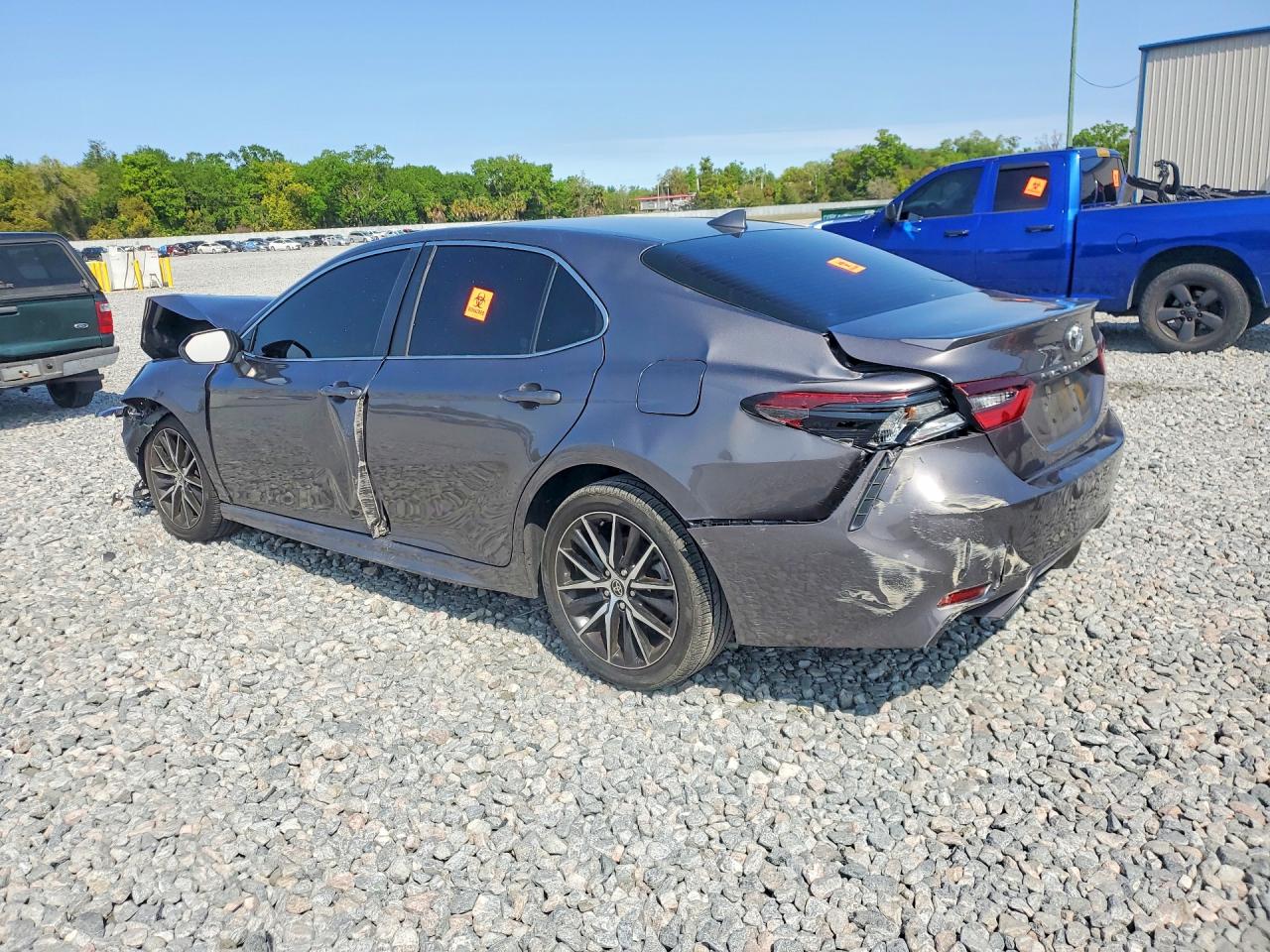 2023 TOYOTA CAMRY