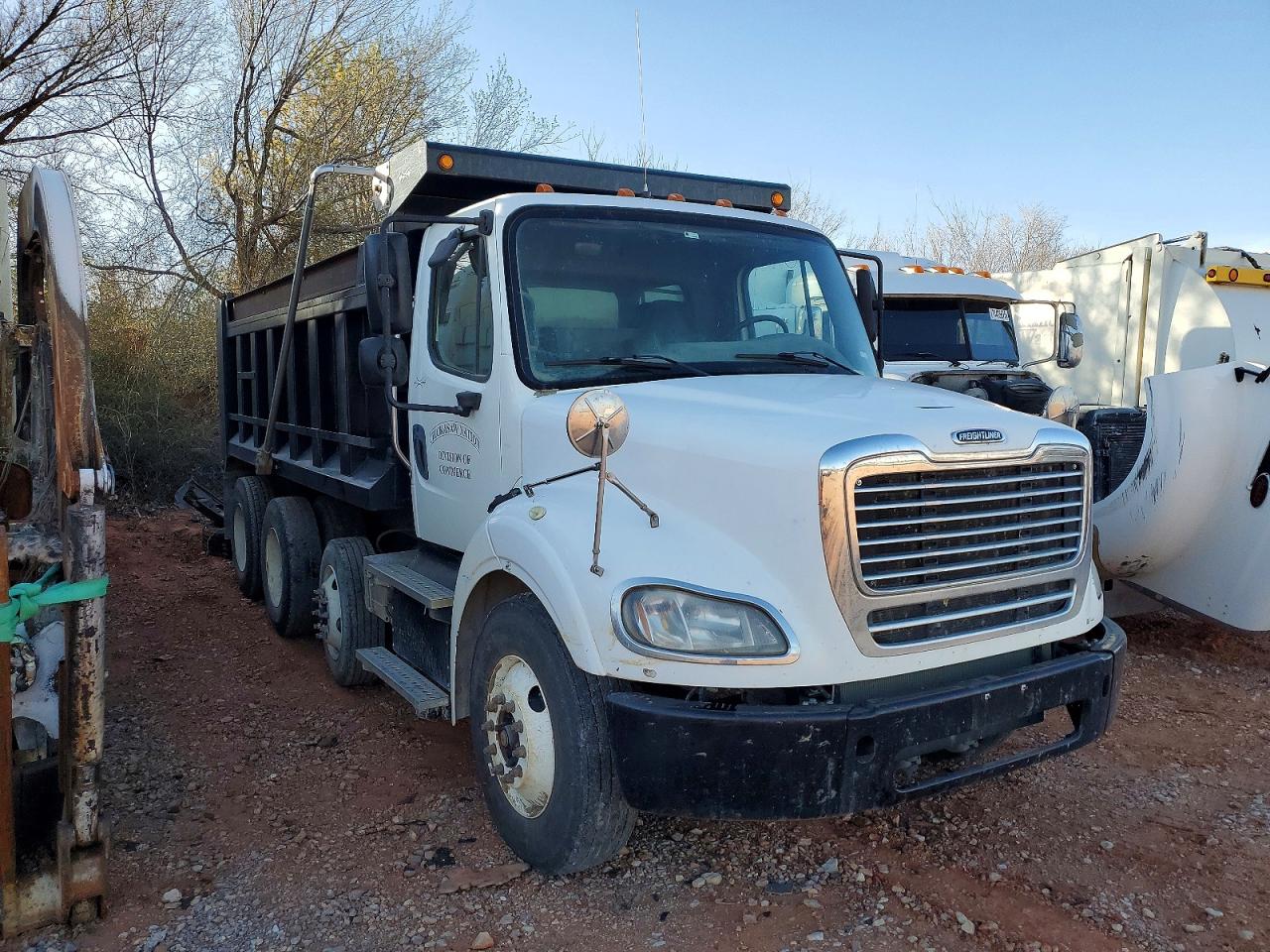 2014 FREIGHTLINER M2