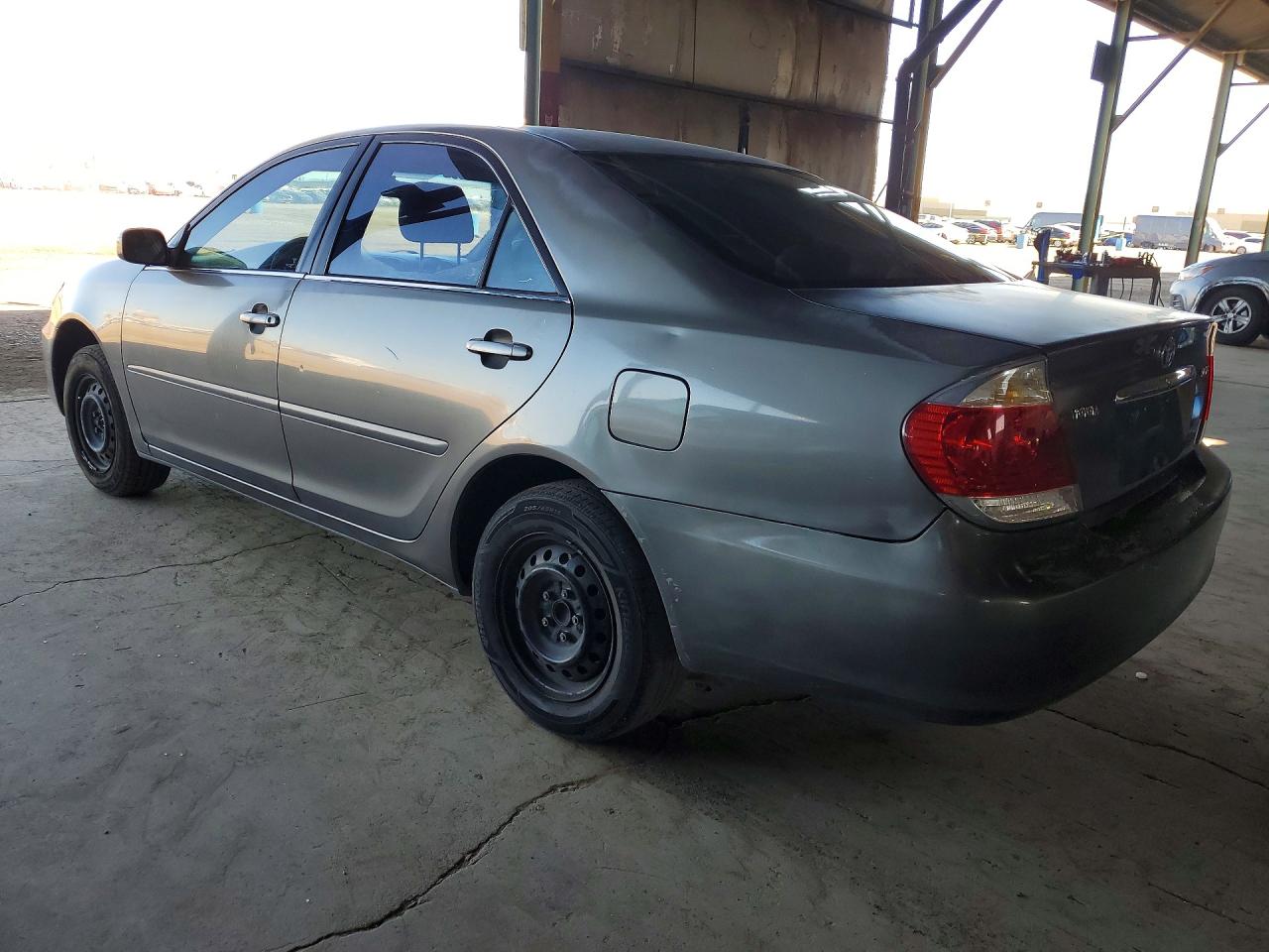 2005 TOYOTA CAMRY STANDARD photo 4