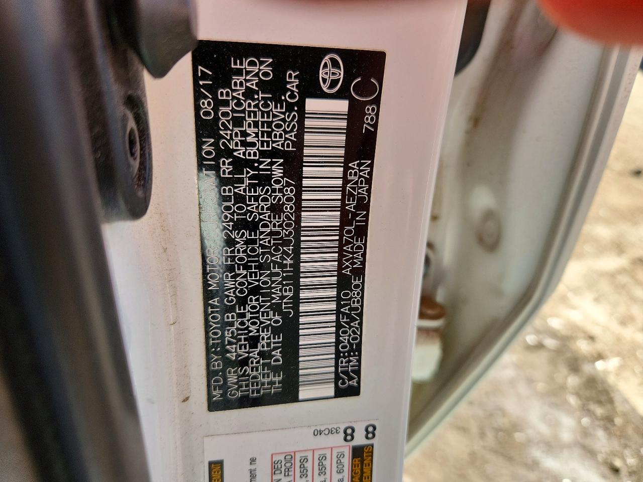 2018 TOYOTA CAMRY LE photo 37