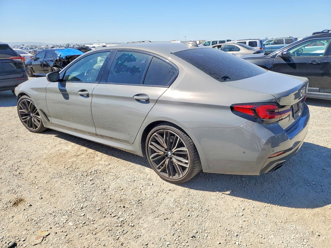 2021 BMW 530 I photo 2