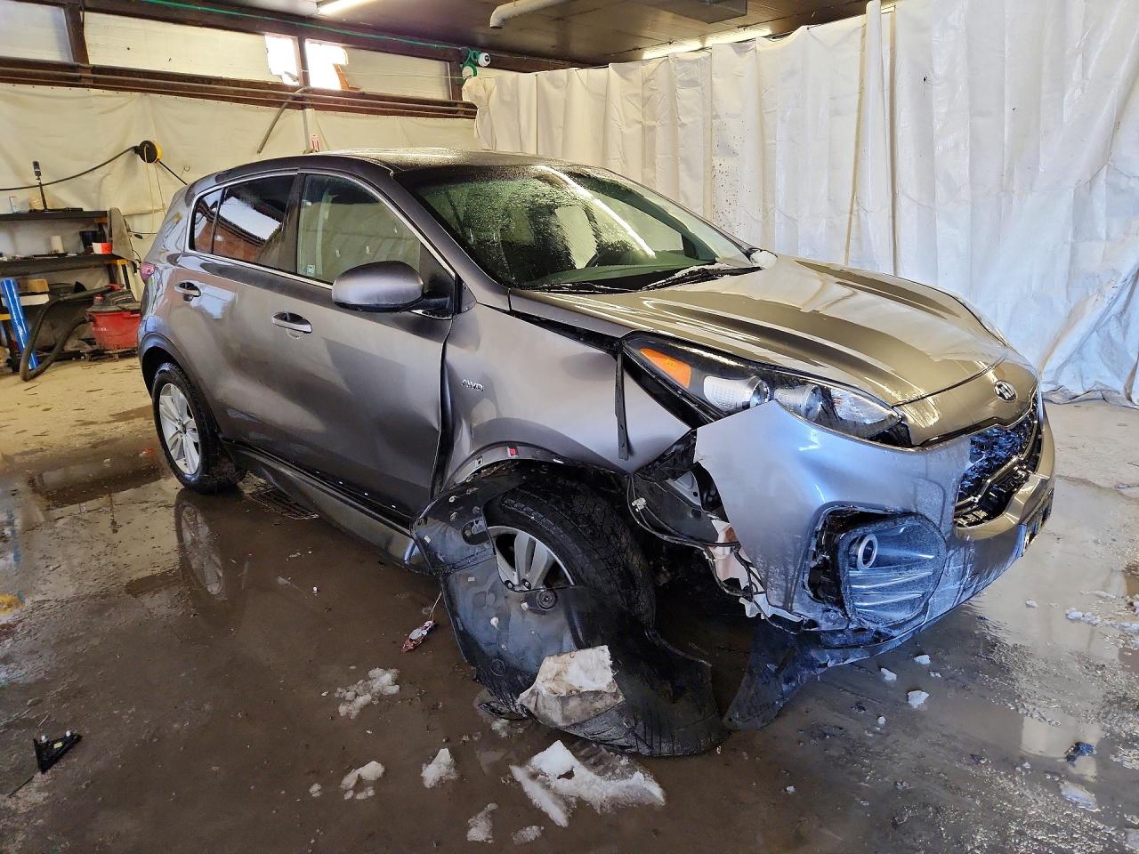 2018 KIA SPORTAGE LX photo 4
