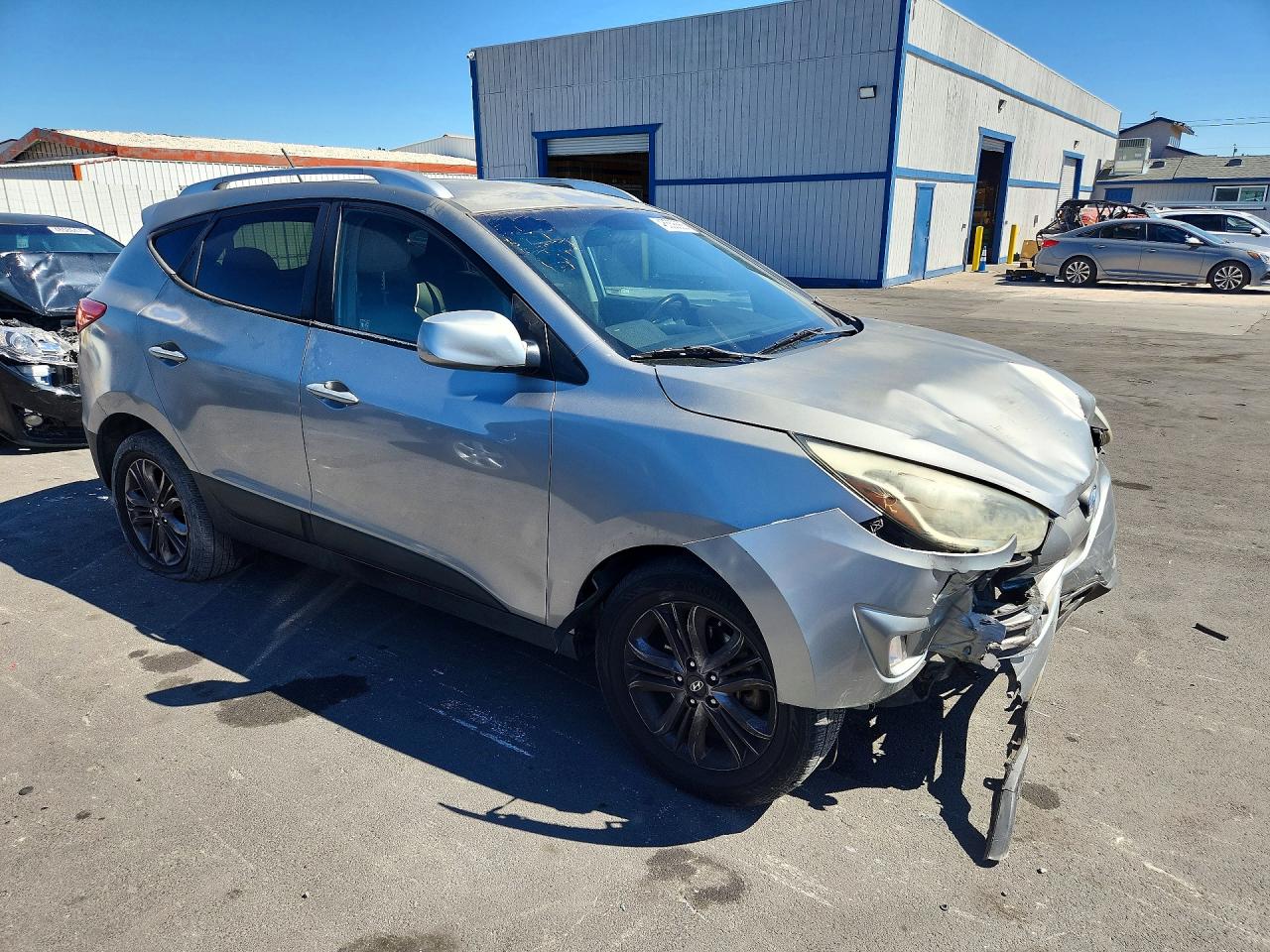 2015 HYUNDAI TUCSON SE photo 4