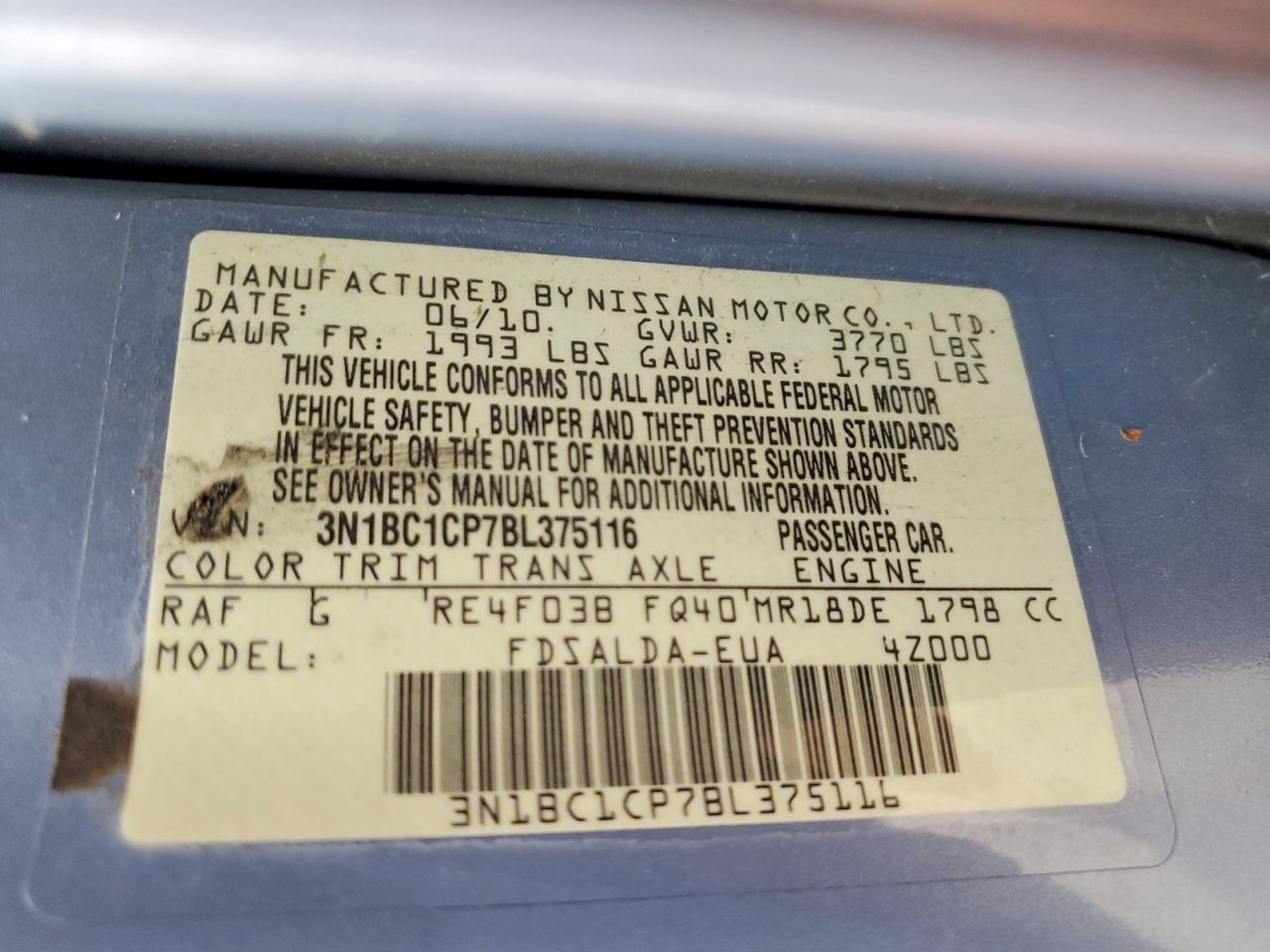 2011 NISSAN VERSA S photo 37