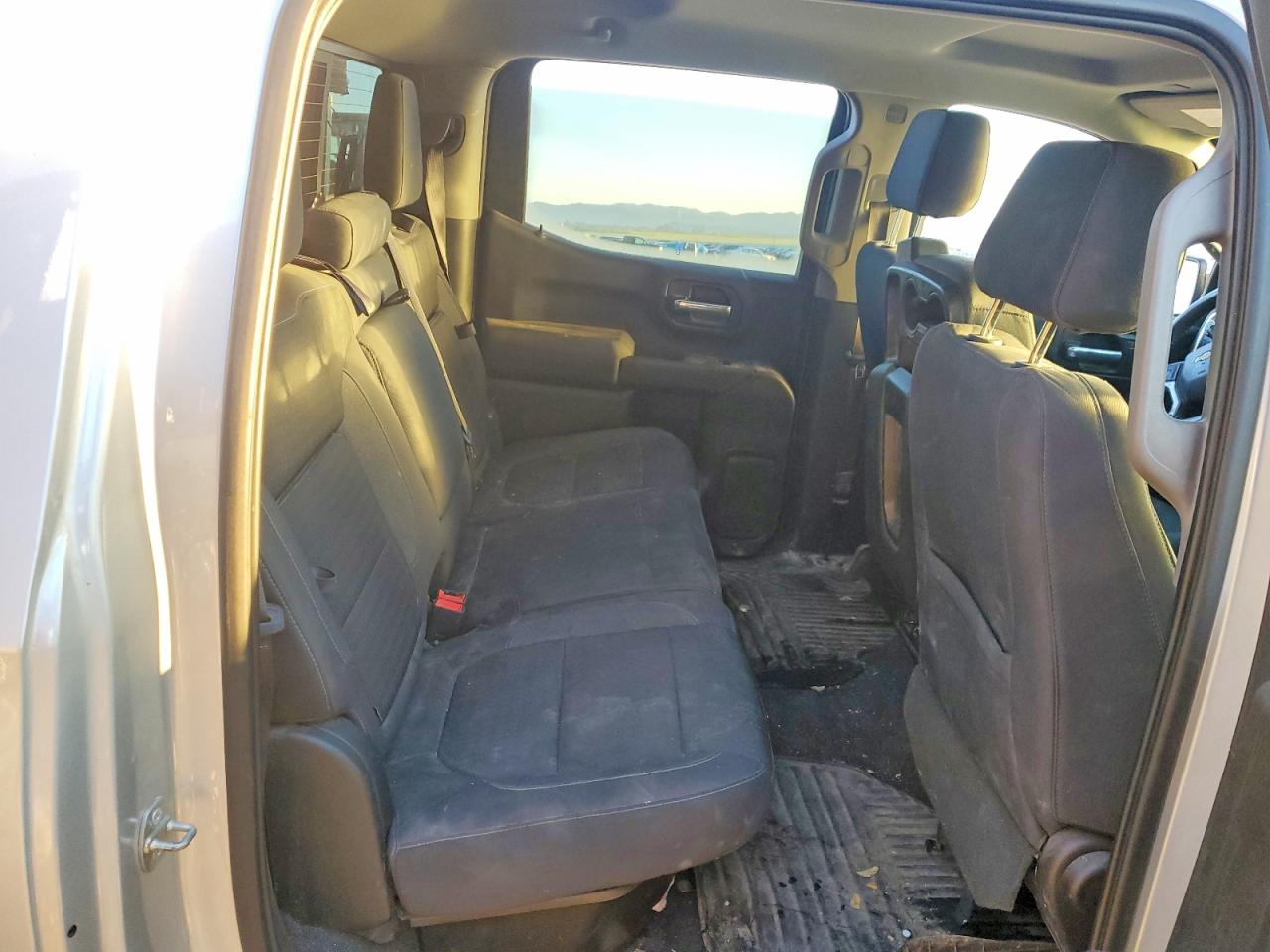 2019 CHEVROLET SILVERADO K1500 LT photo 28