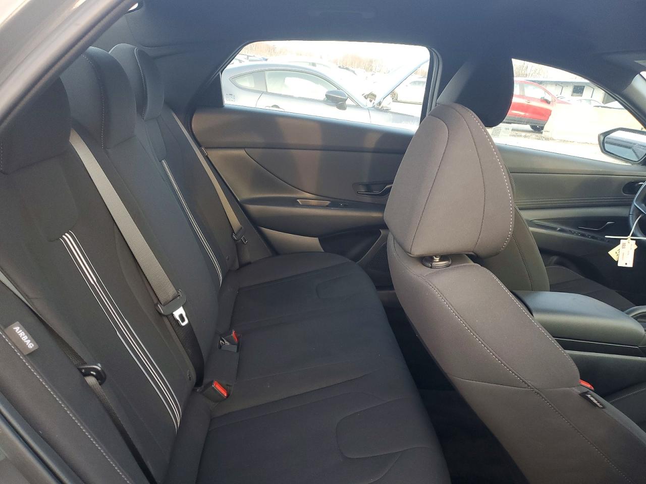 2025 HYUNDAI ELANTRA SEL SPORT photo 10