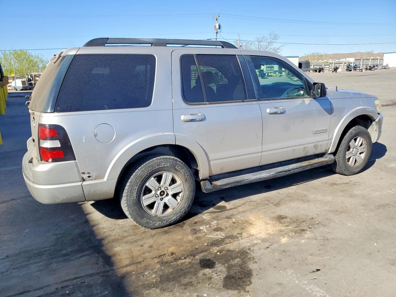 2008 FORD EXPLORER XLT photo 3
