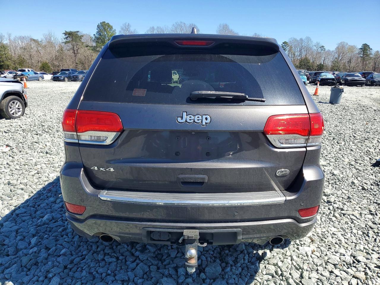 2015 JEEP GRAND CHEROKEE OVERLAND photo 16