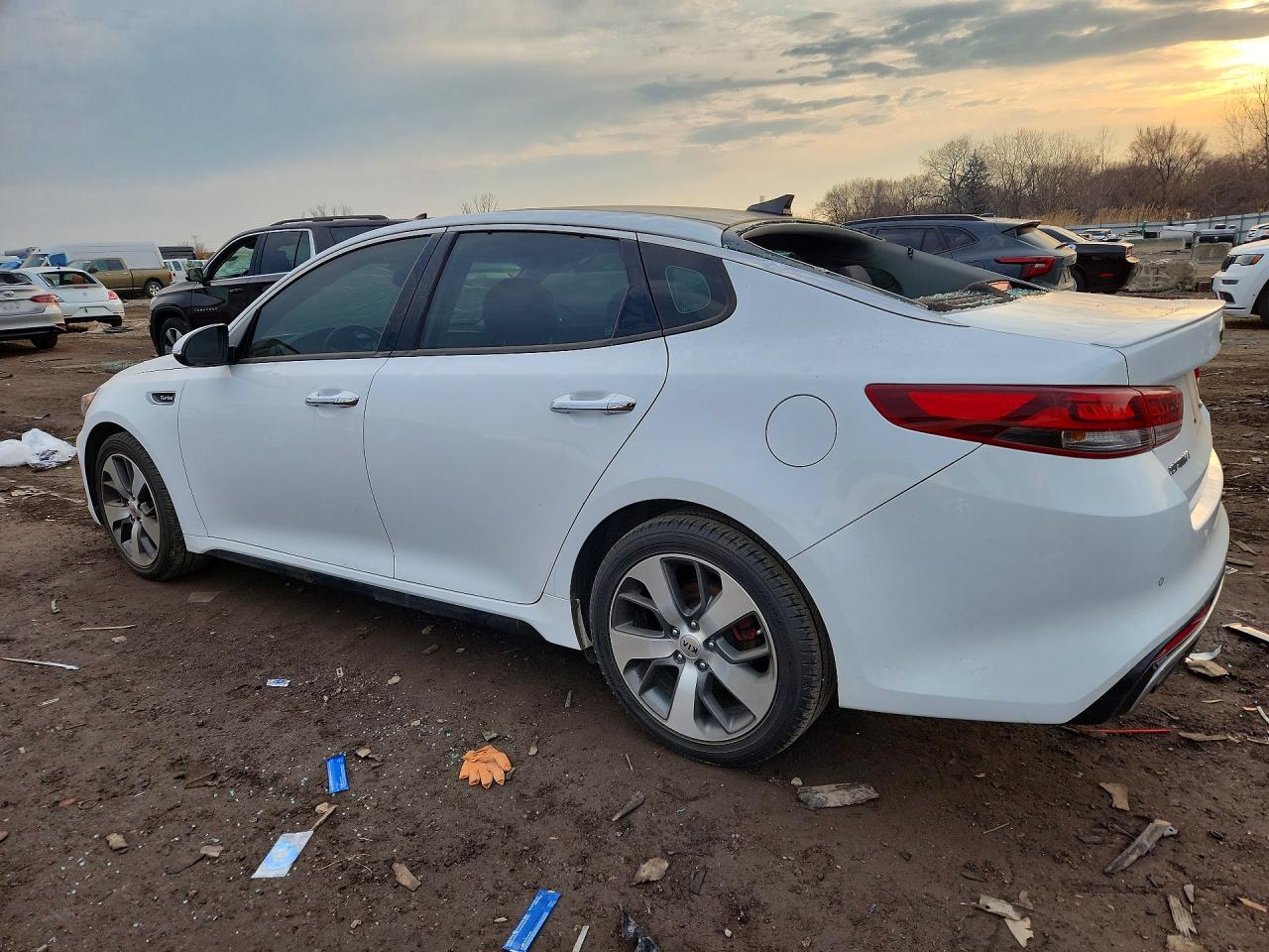 2018 KIA OPTIMA SX TURBO photo 3