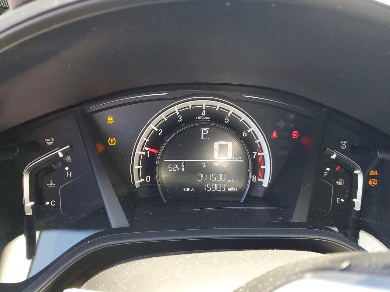 2018 HONDA CR-V LX photo 17