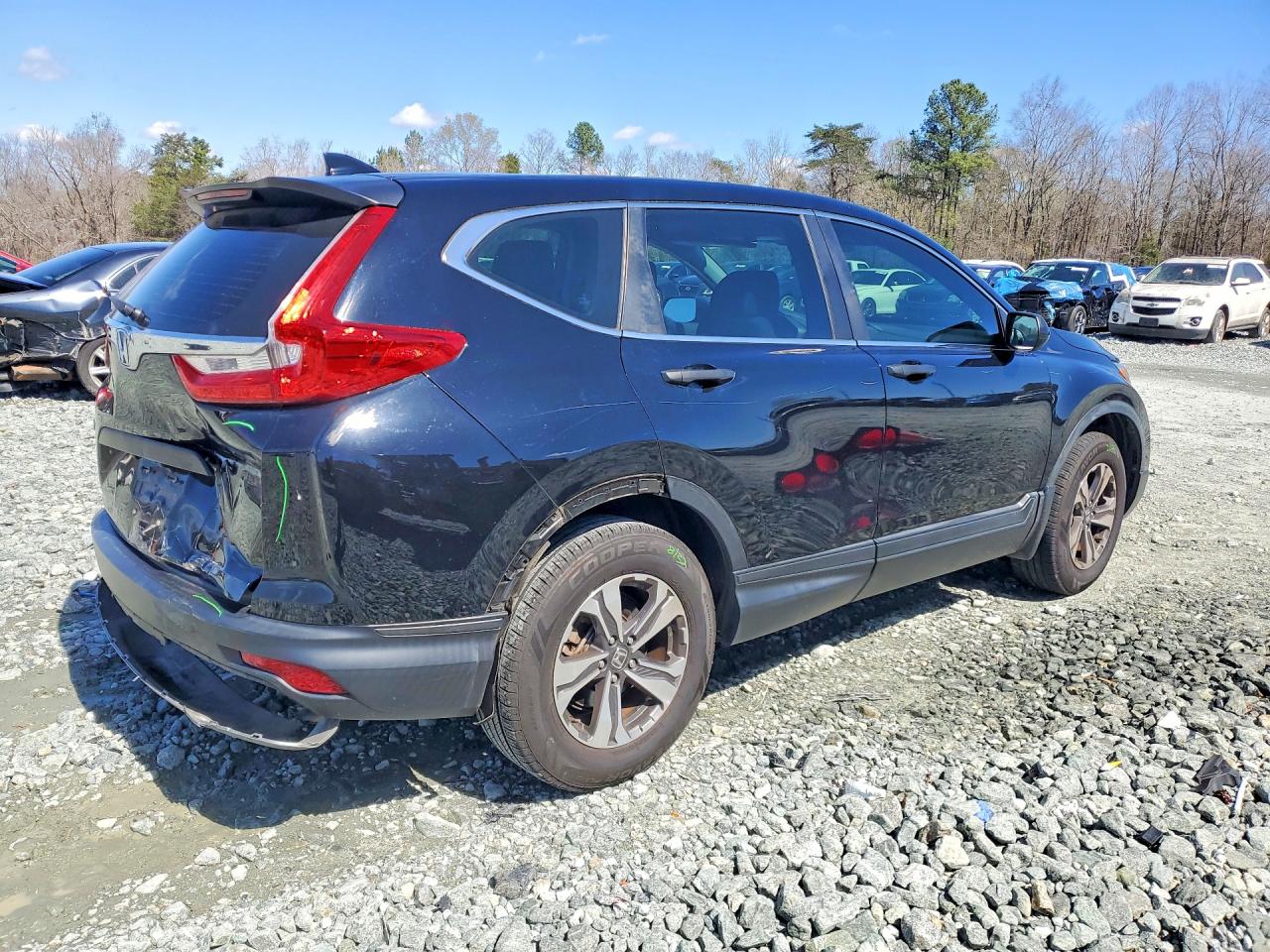 2018 HONDA CR-V LX photo 5