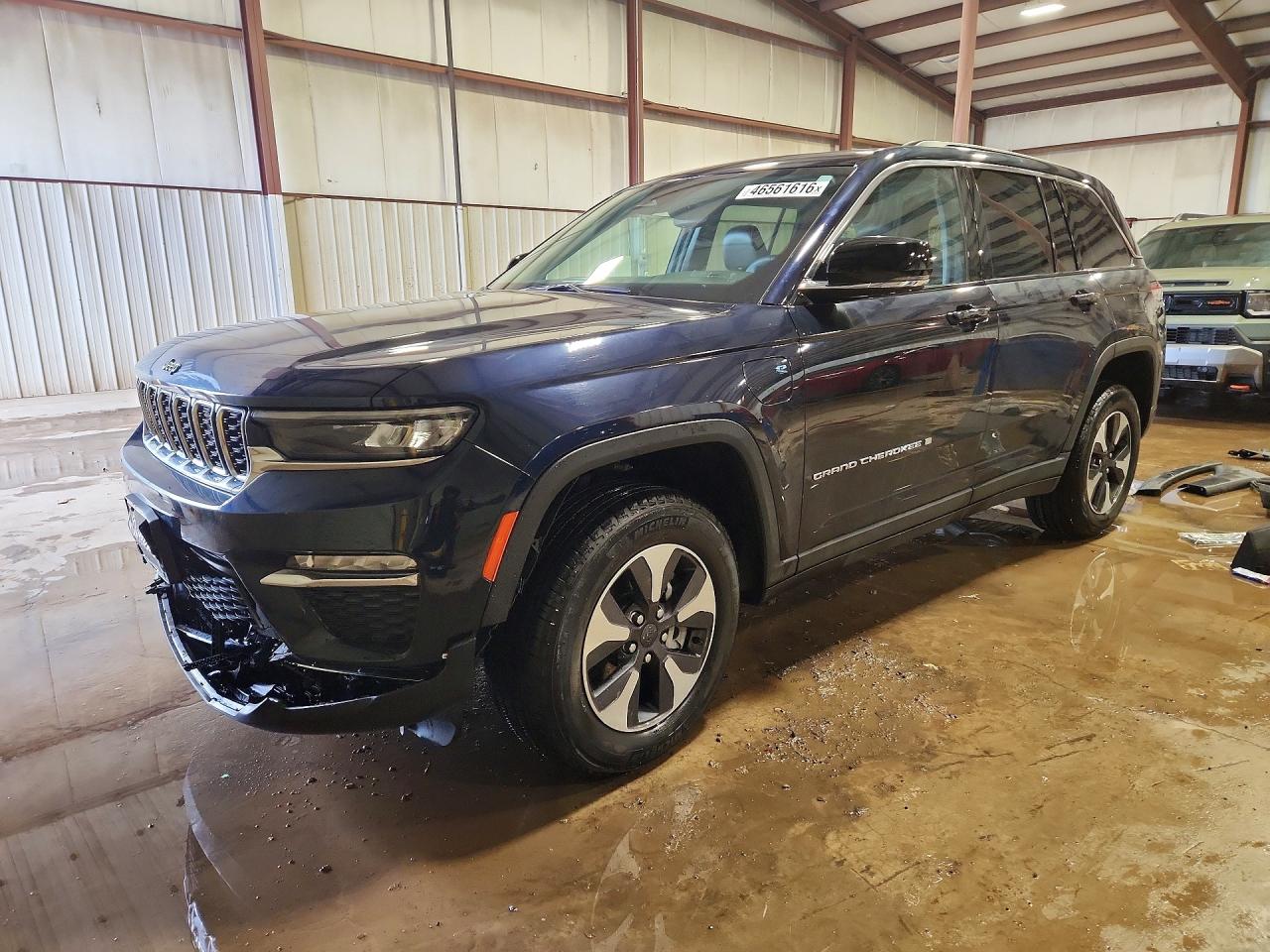 2023 JEEP GRAND CHEROKEE LIMITED 4XE photo 2
