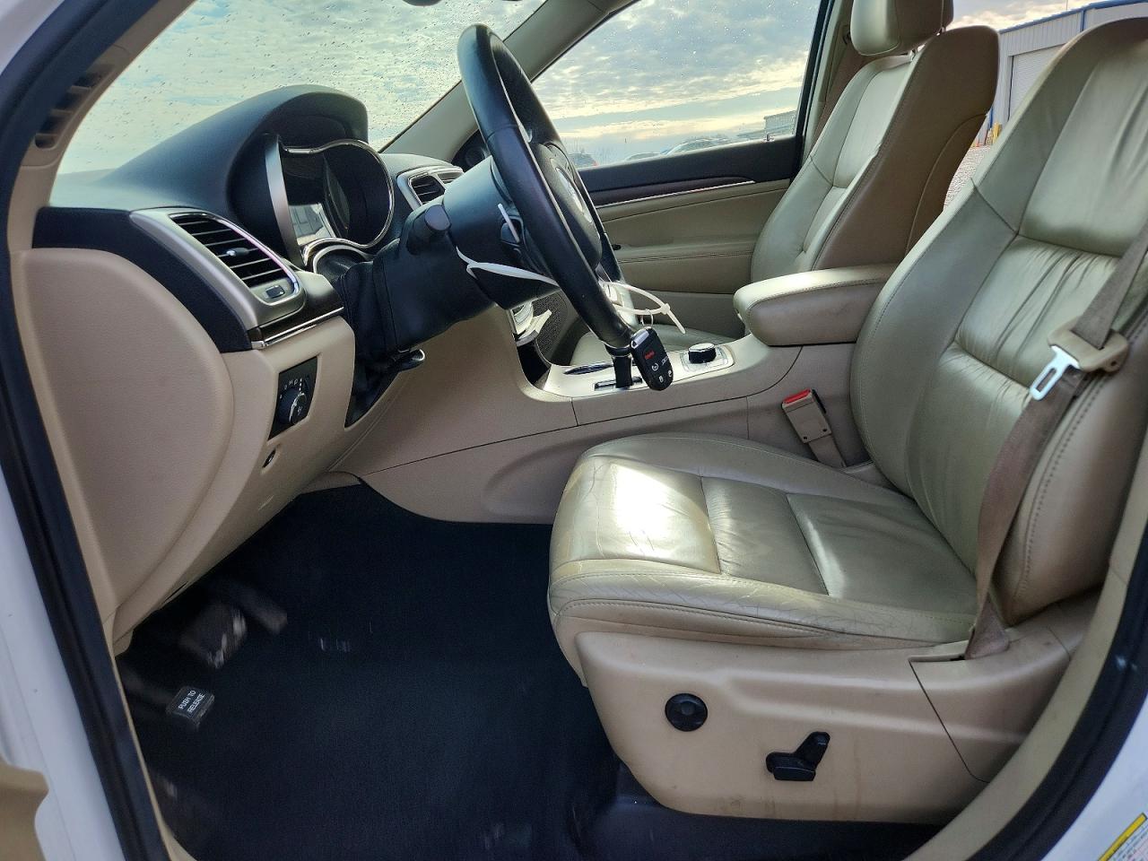 2014 JEEP GRAND CHEROKEE LIMITED photo 7
