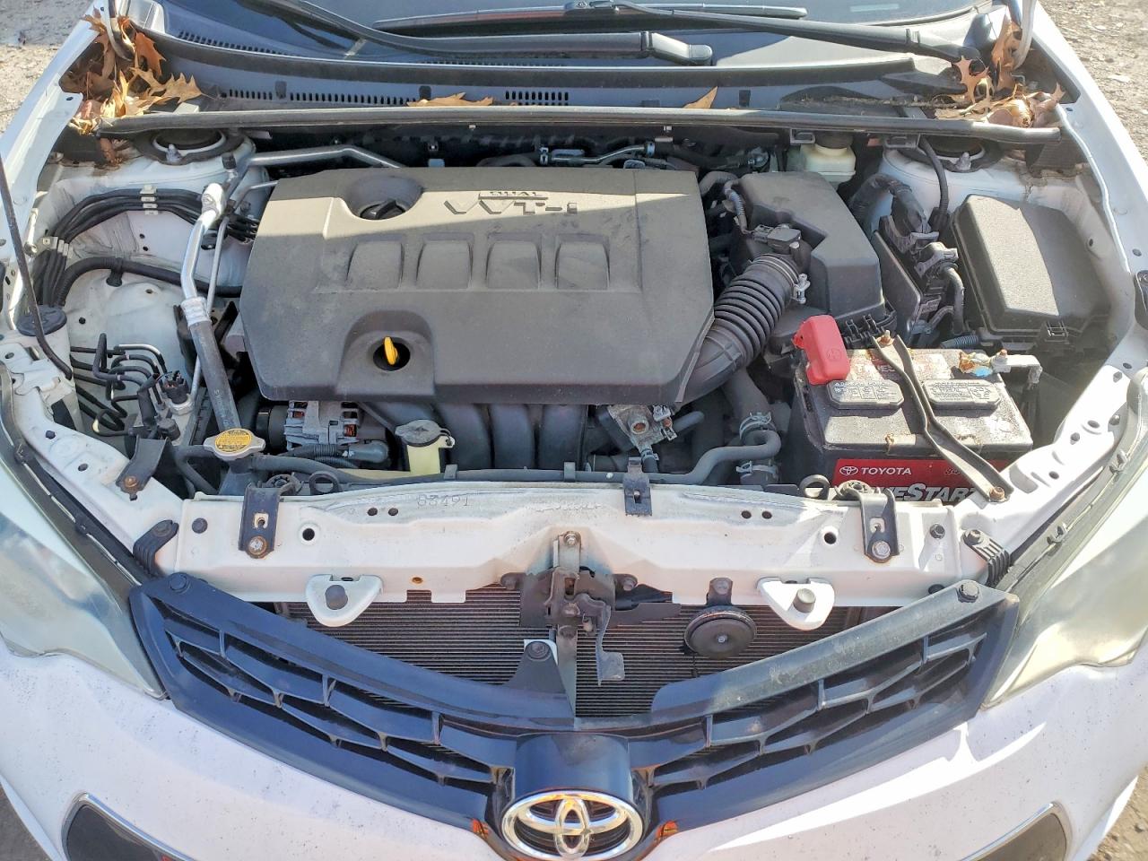 2015 TOYOTA COROLLA S PLUS photo 31