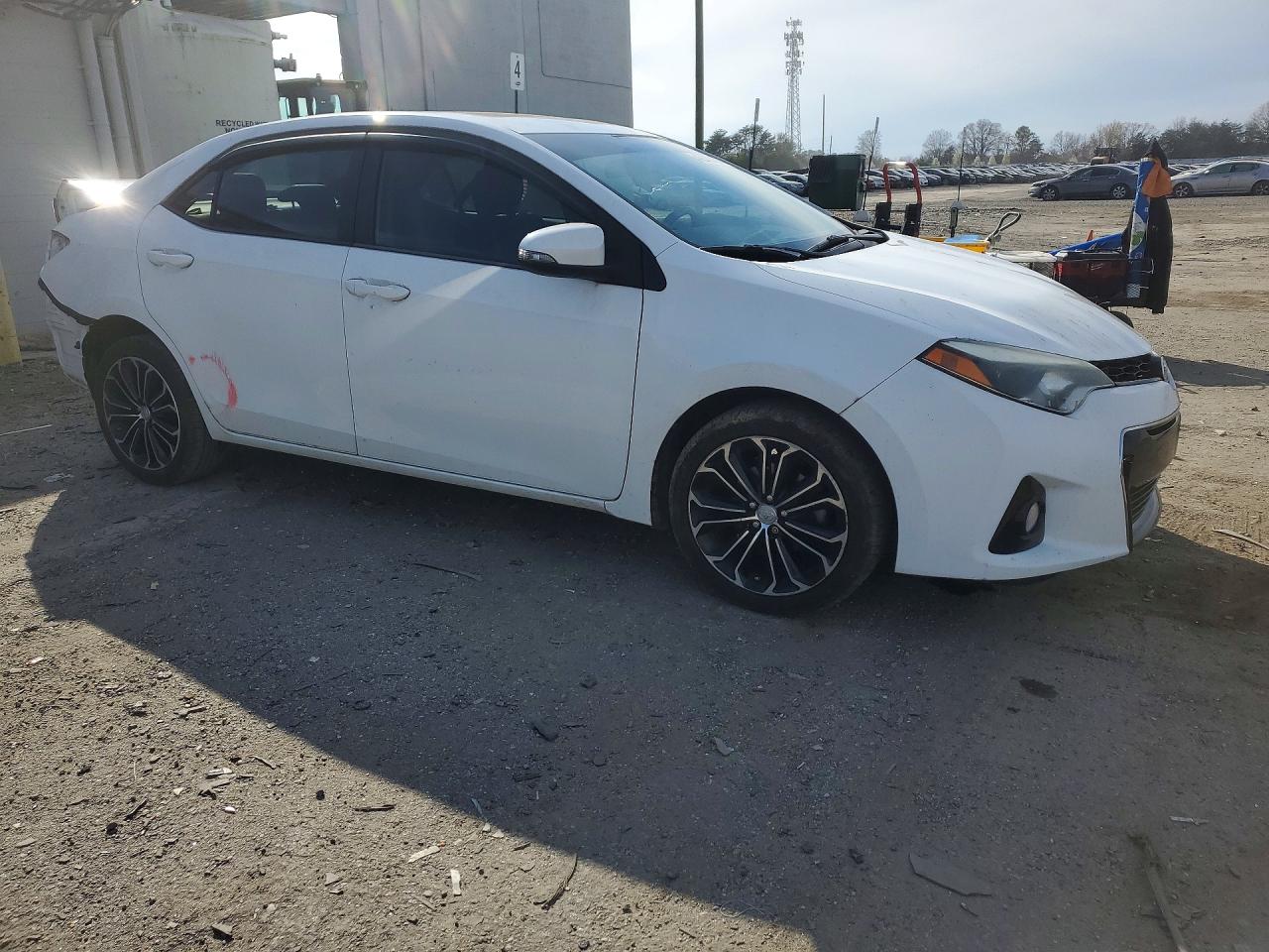 2015 TOYOTA COROLLA S PLUS photo 10