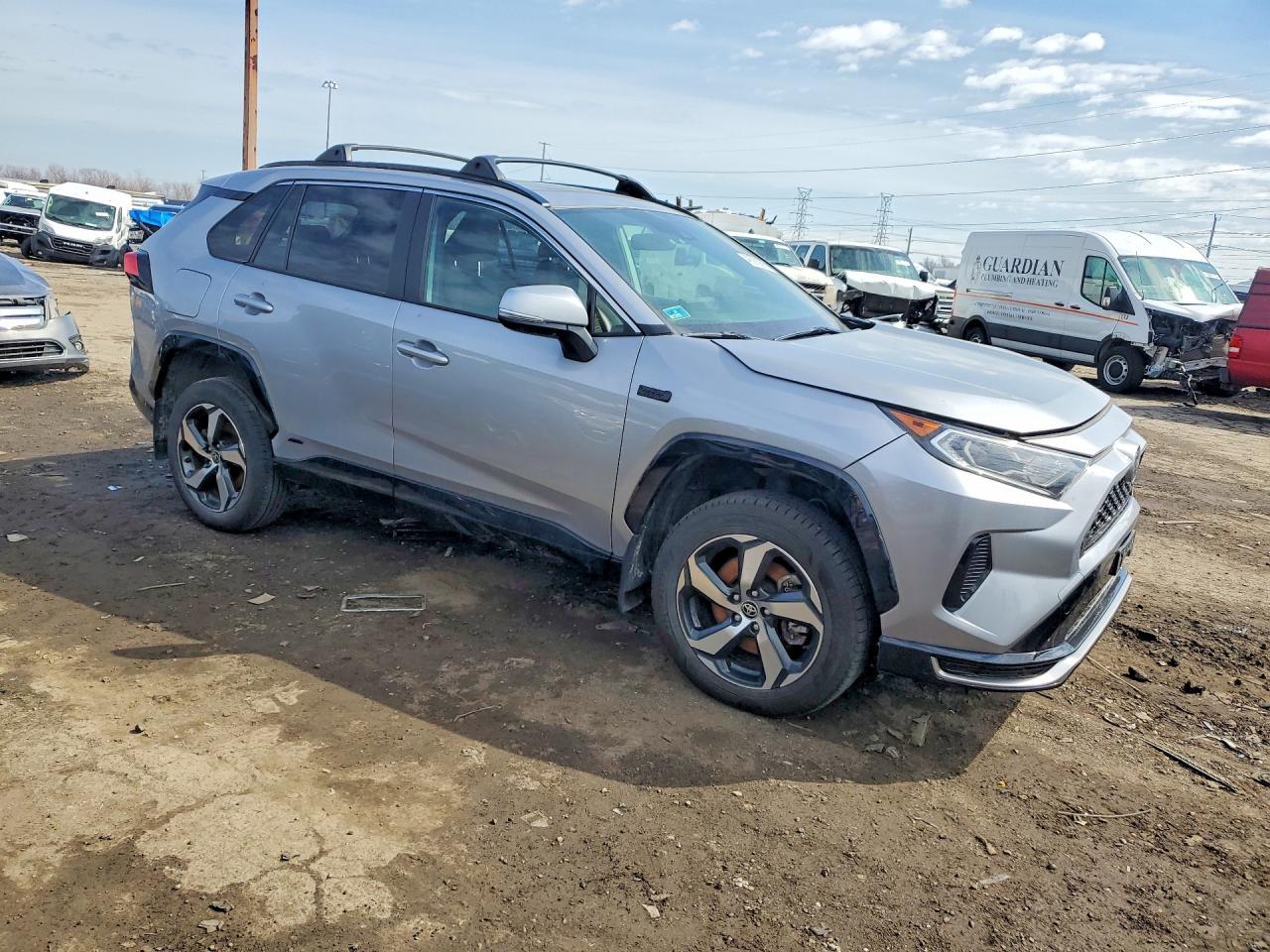 2021 TOYOTA RAV4 PRIME SE photo 7