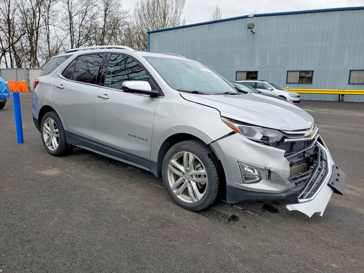 2020 CHEVROLET EQUINOX PREMIER photo 4