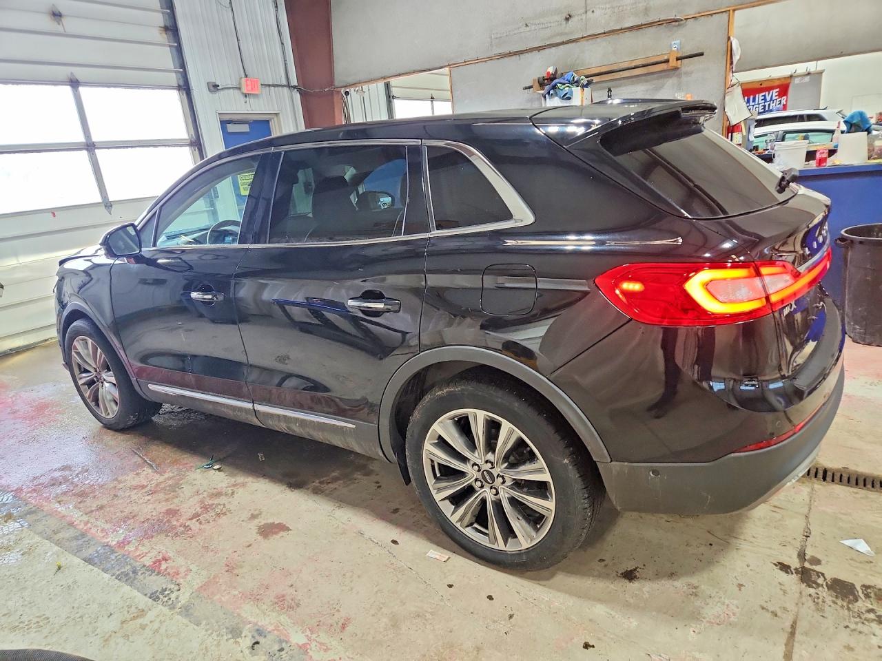 2018 LINCOLN TOWNHOUSE MKX RESERVE photo 3