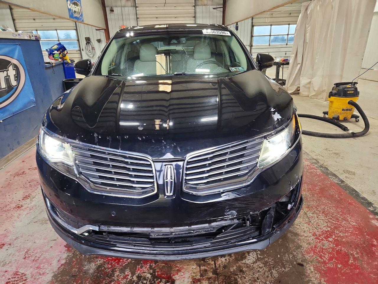 2018 LINCOLN TOWNHOUSE MKX RESERVE photo 9