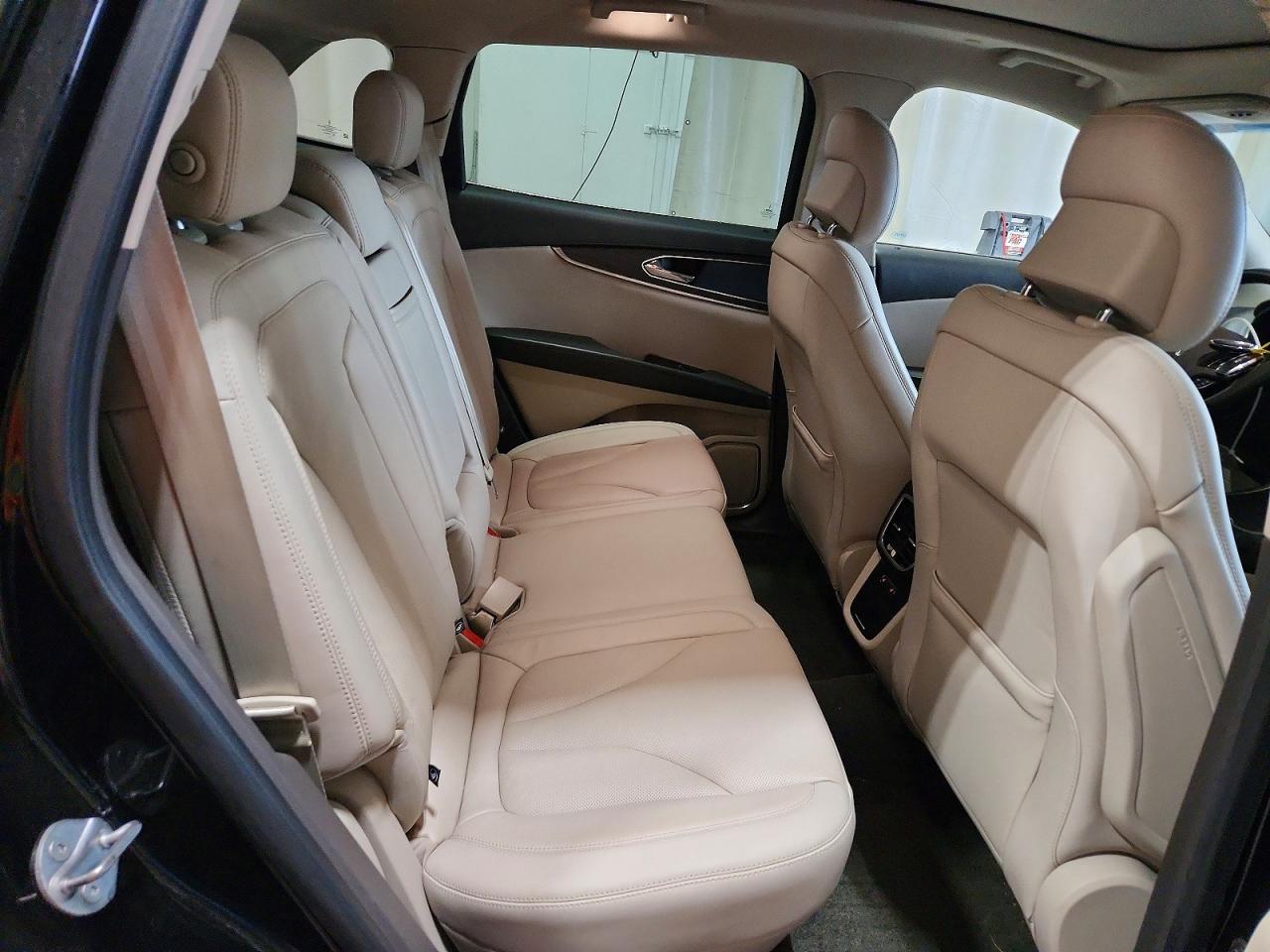 2018 LINCOLN TOWNHOUSE MKX RESERVE photo 21