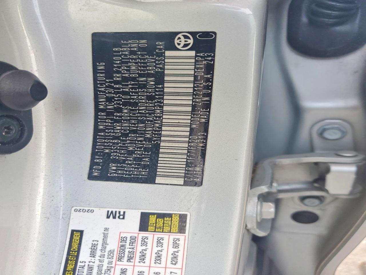 2021 TOYOTA COROLLA LE photo 12
