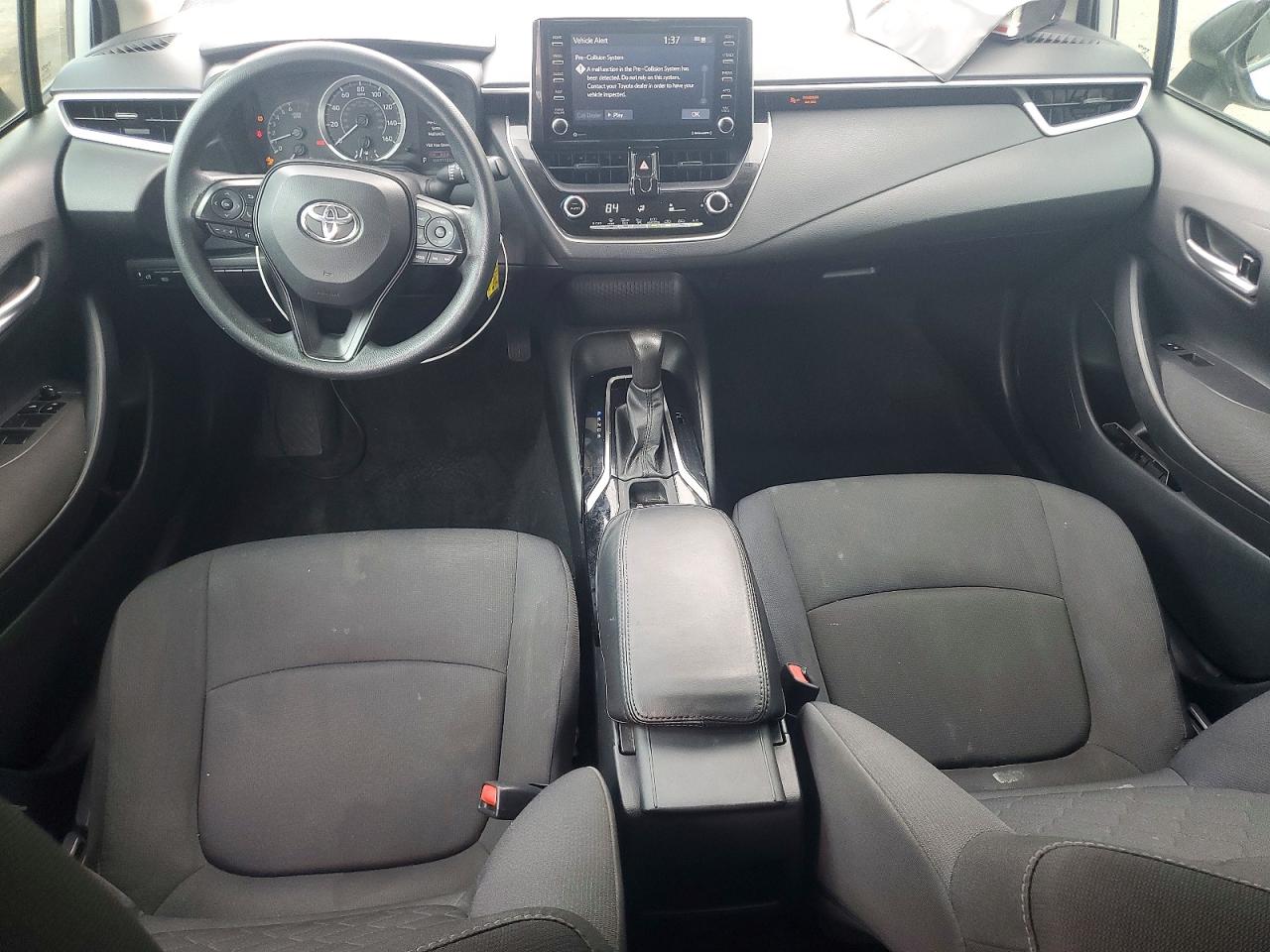 2021 TOYOTA COROLLA LE photo 8