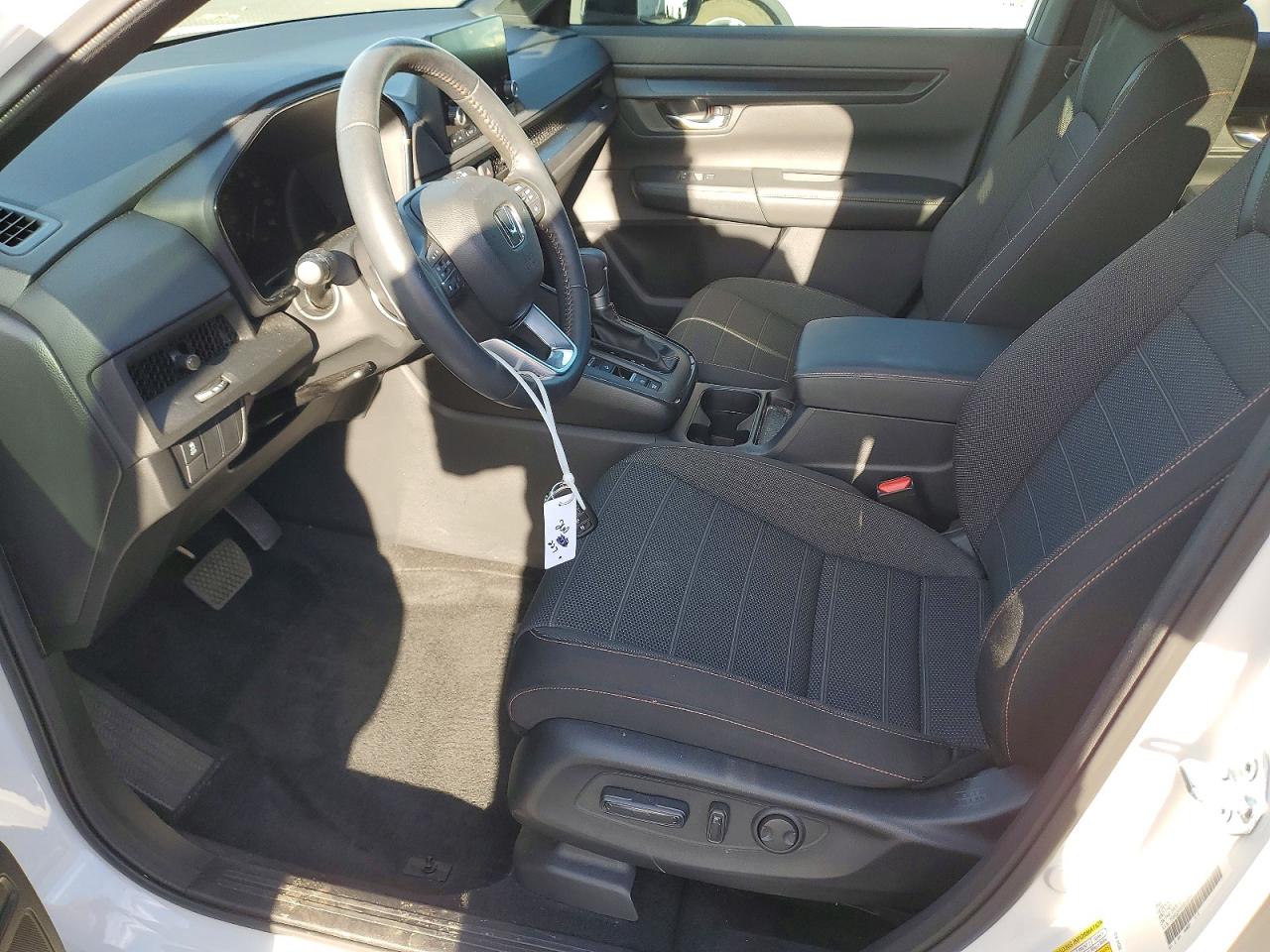 2025 HONDA CR-V SPORT photo 13