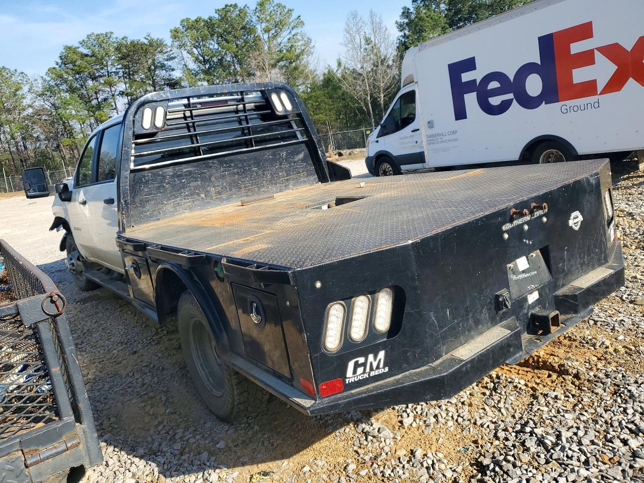 2021 CHEVROLET SILVERADO FLATBED TRUCK photo 3
