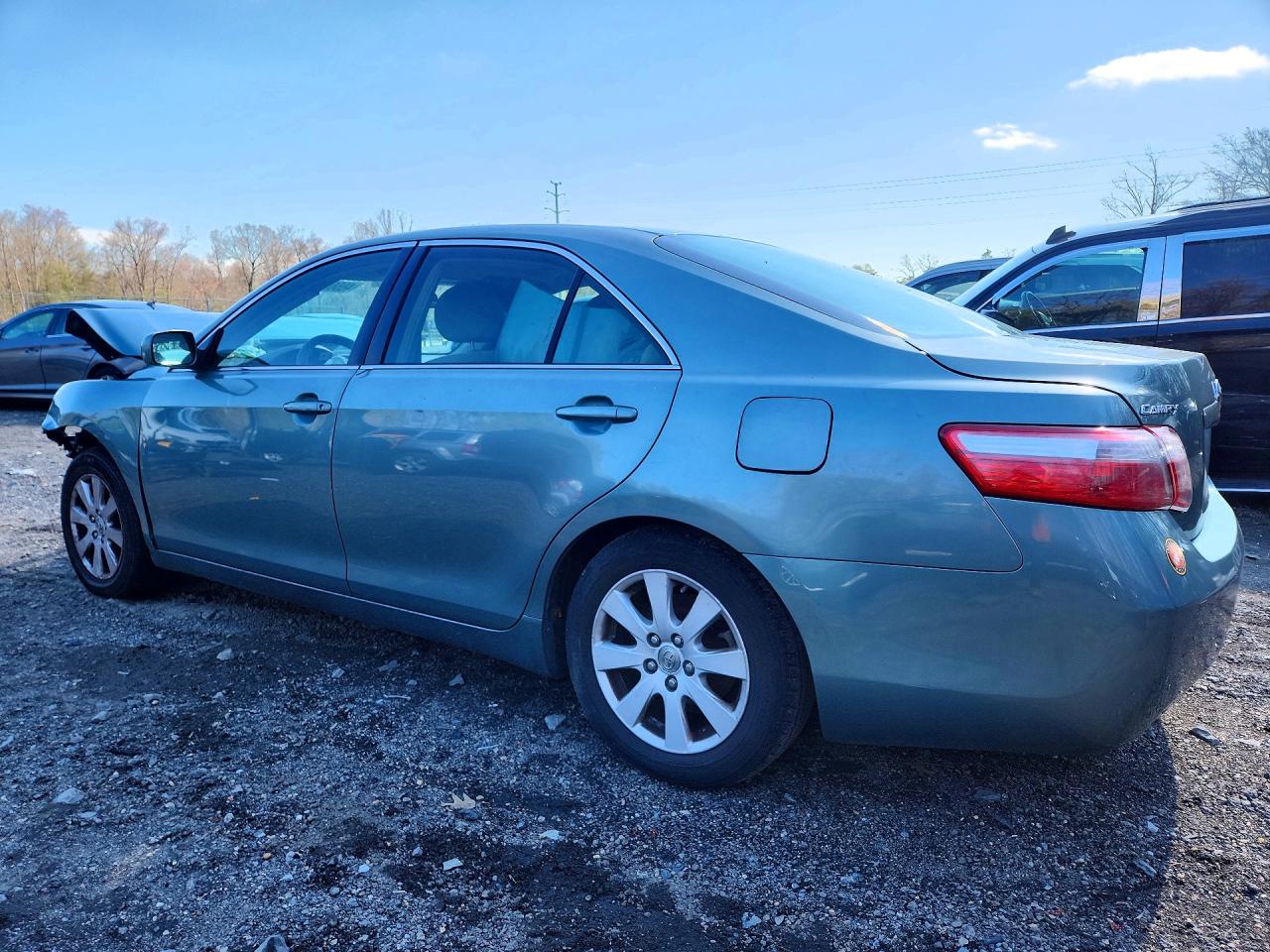 2007 TOYOTA CAMRY XLE photo 2