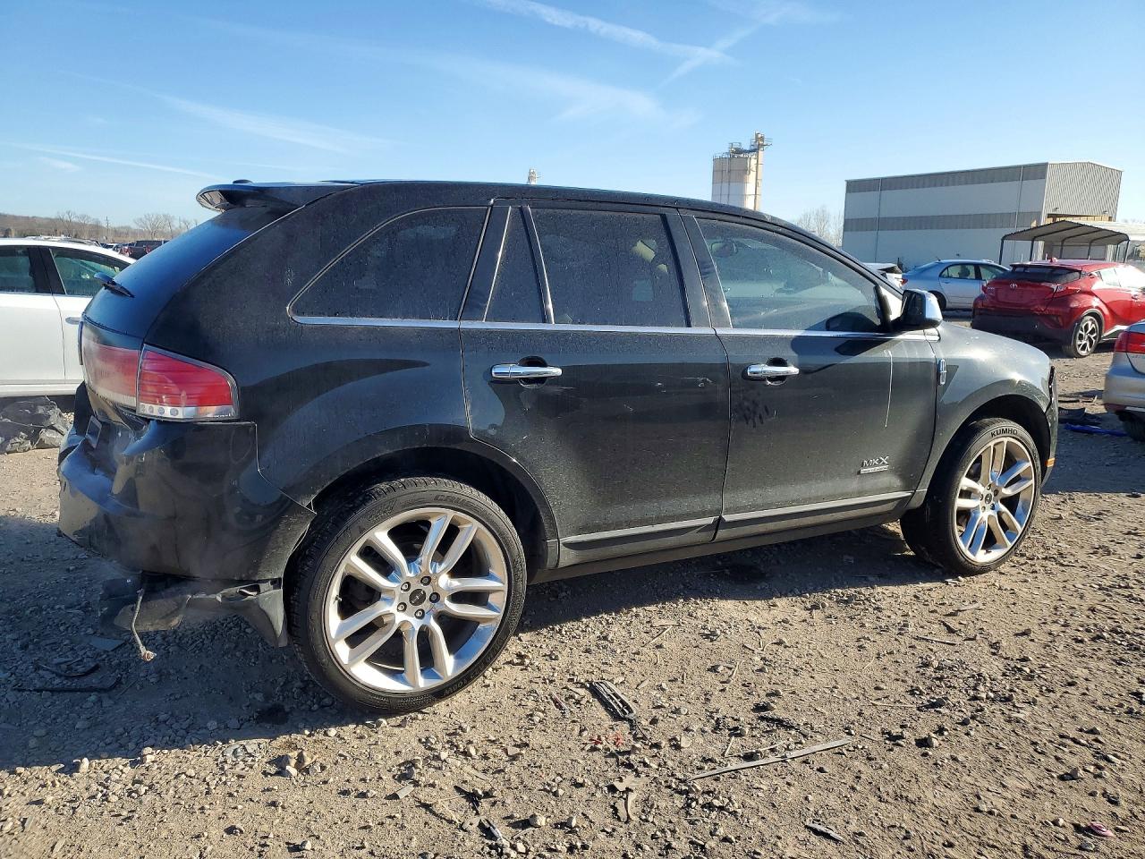 2010 LINCOLN TOWNHOUSE MKX photo 5