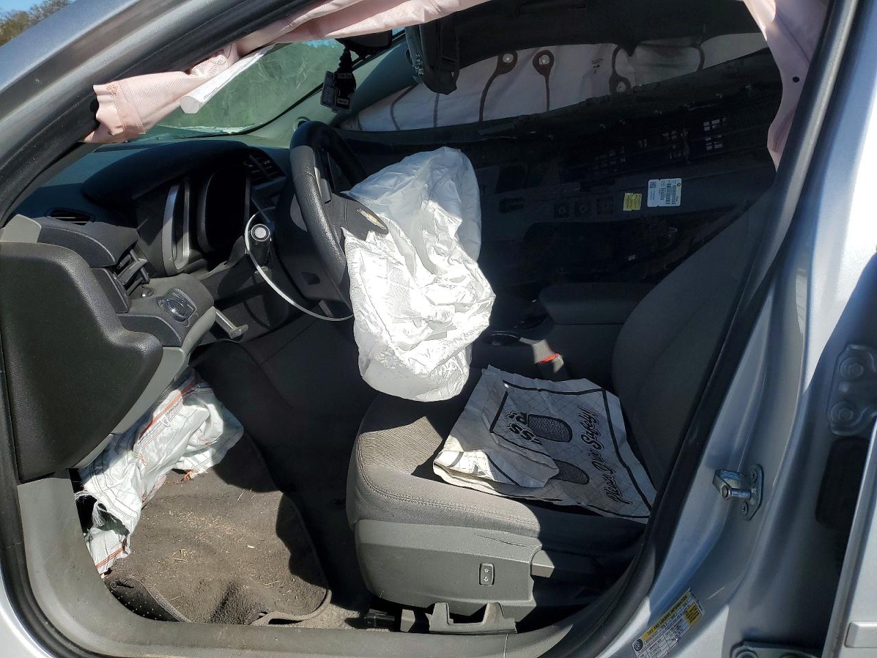 2014 CHEVROLET MALIBU LS photo 13