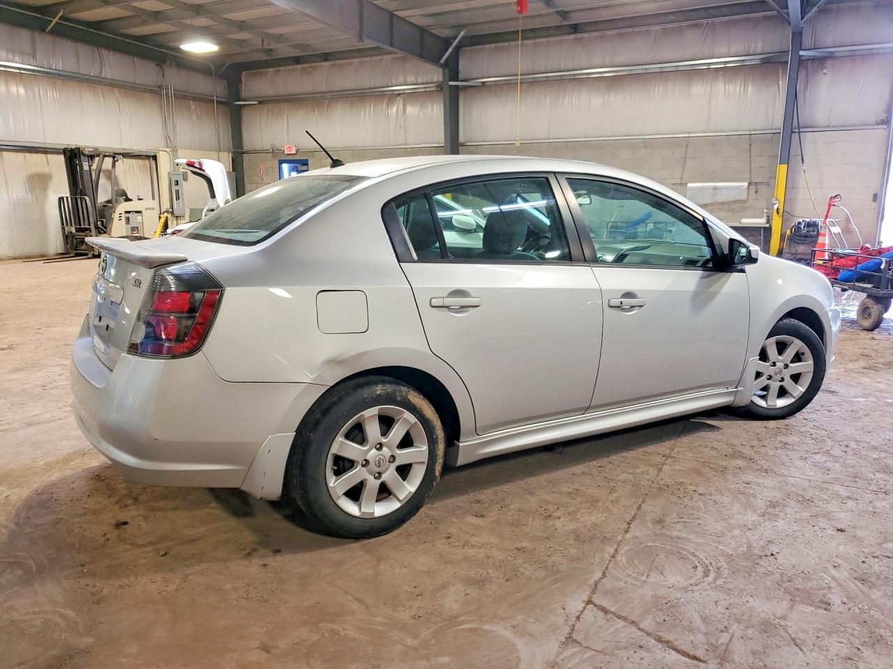 2011 NISSAN SENTRA 2.0 photo 3