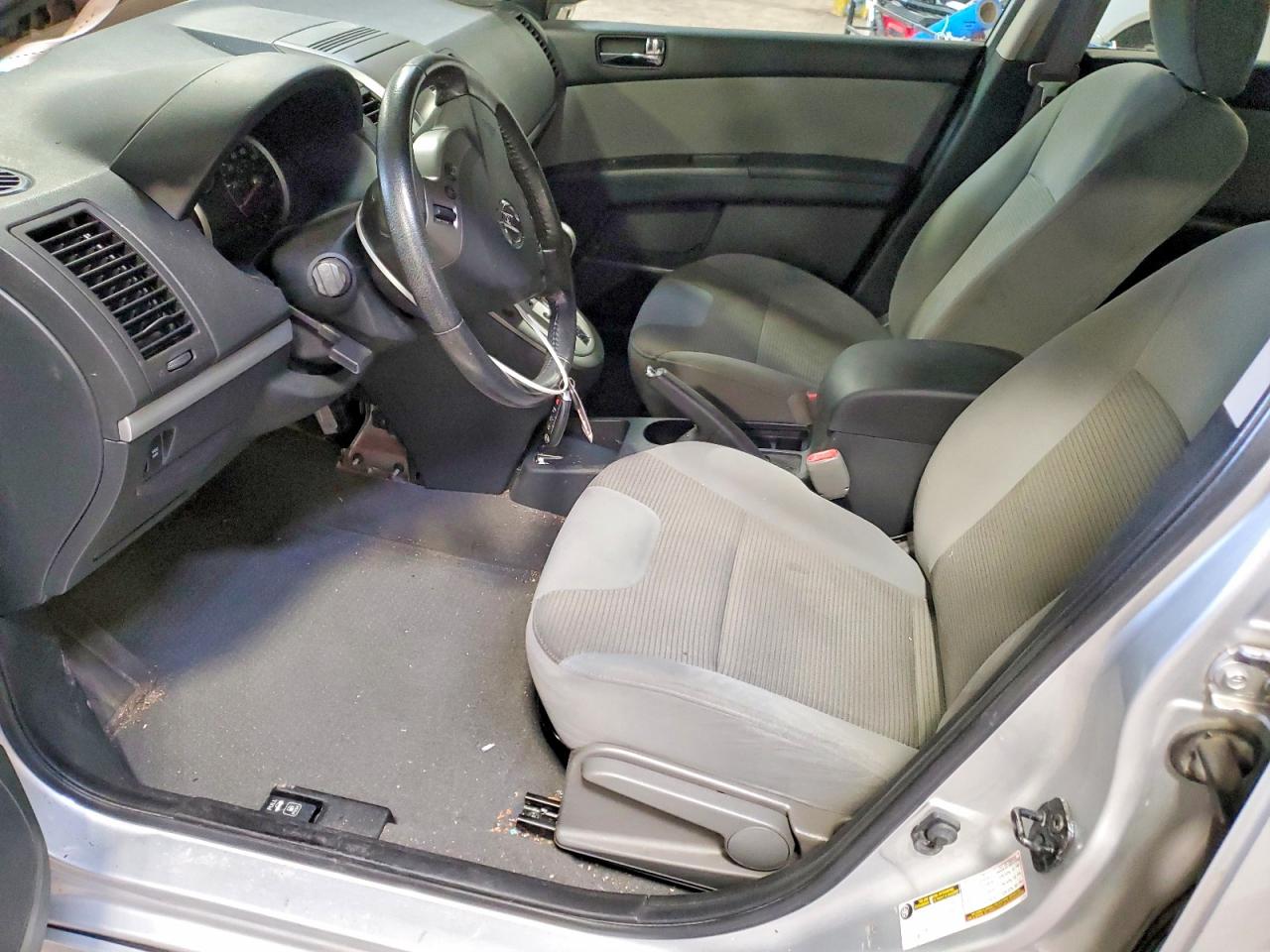 2011 NISSAN SENTRA 2.0 photo 7