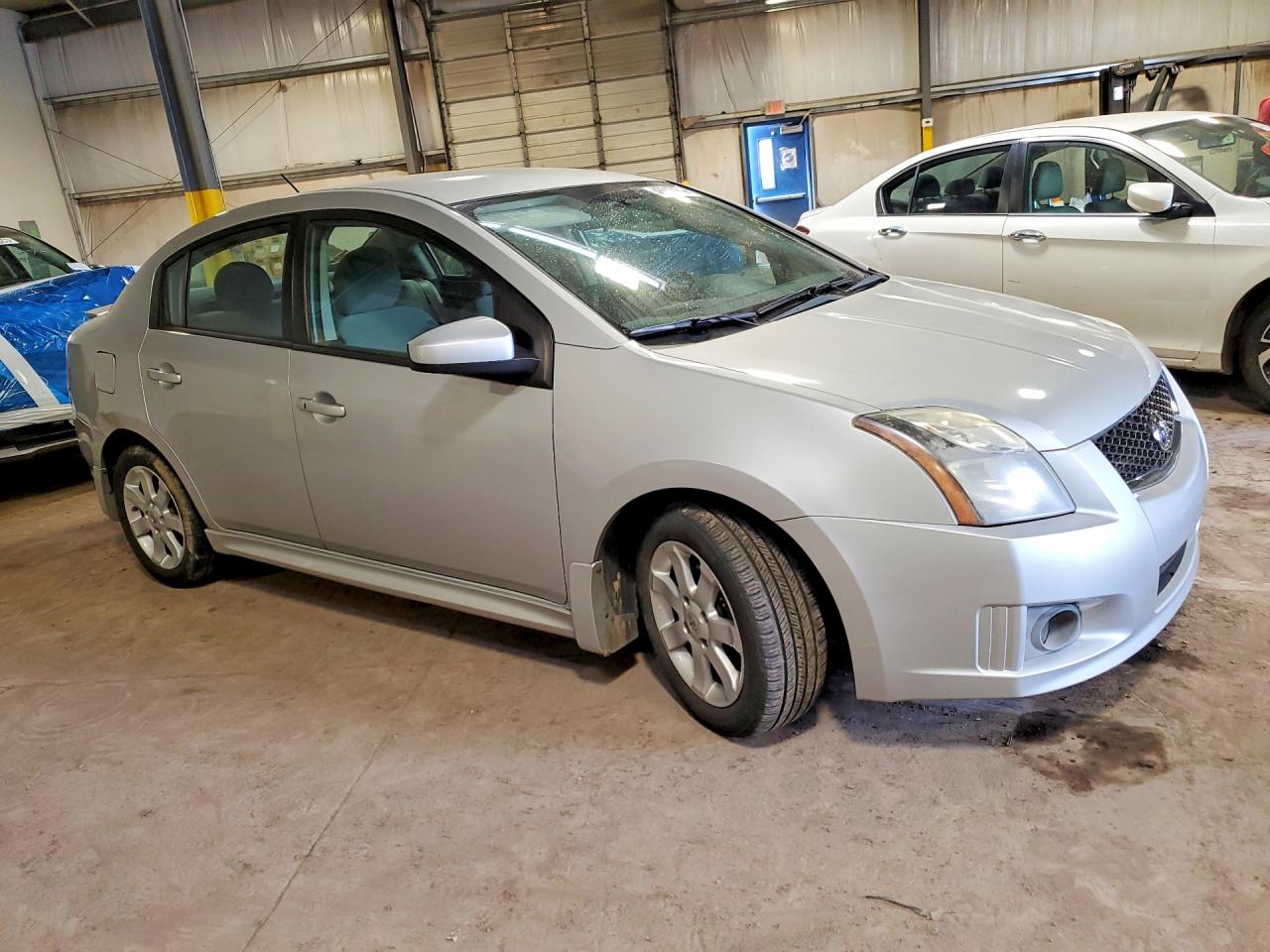 2011 NISSAN SENTRA 2.0 photo 4