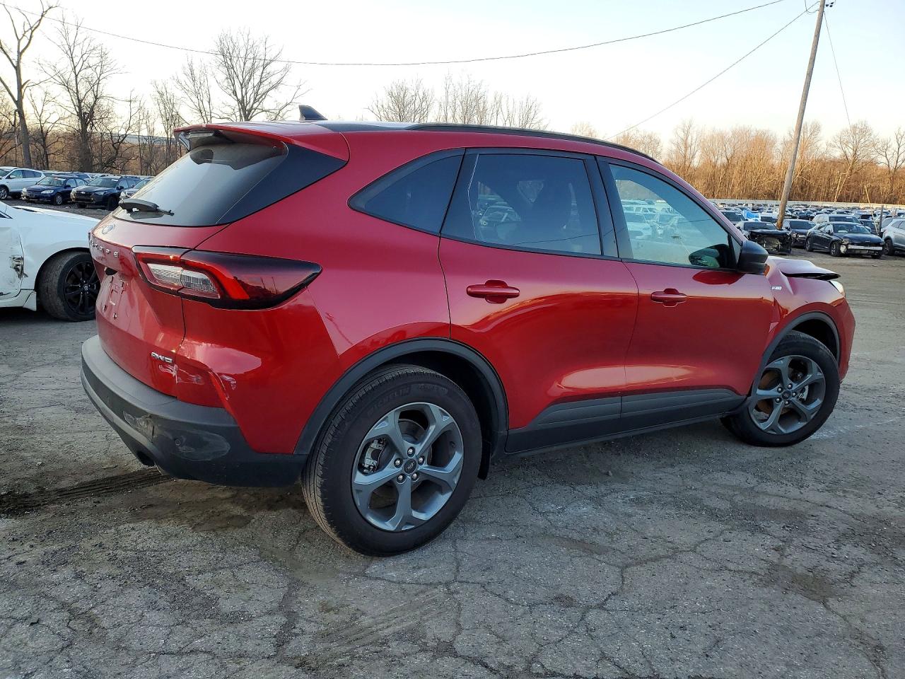 2025 FORD ESCAPE ST LINE photo 5