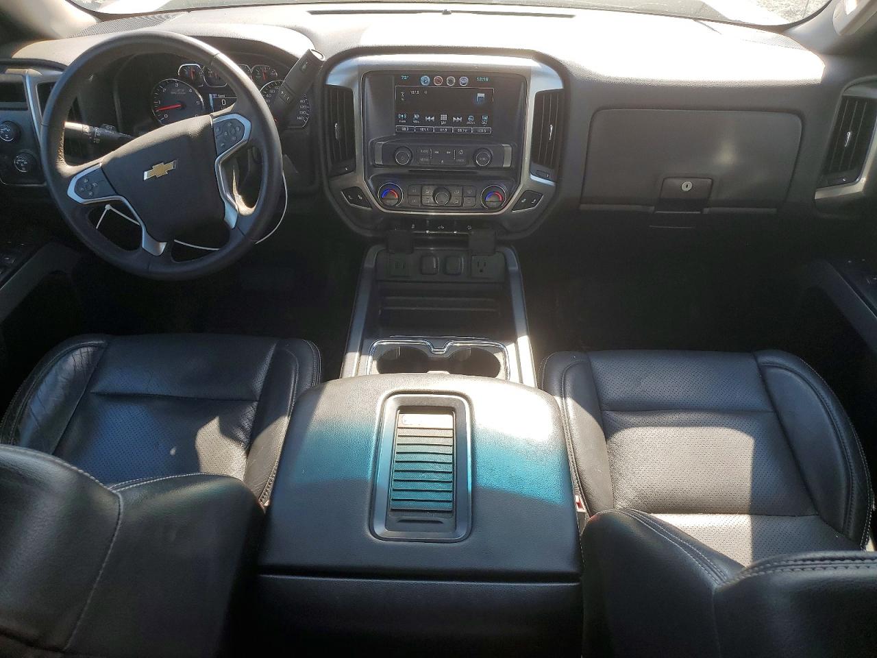 2017 CHEVROLET SILVERADO K1500 LT photo 15