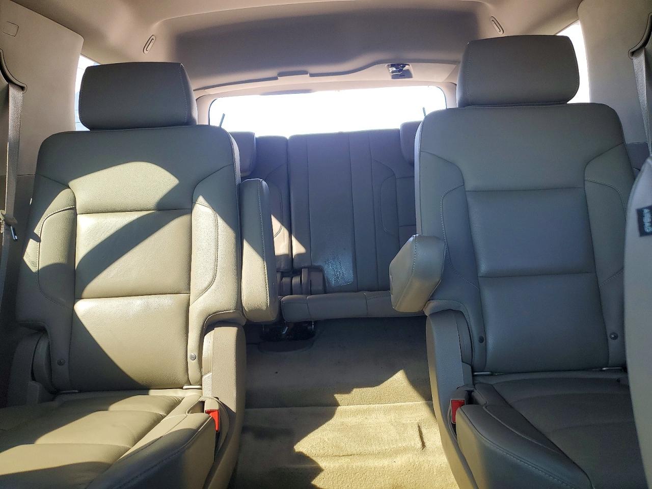 2015 CHEVROLET TAHOE K1500 LT photo 10