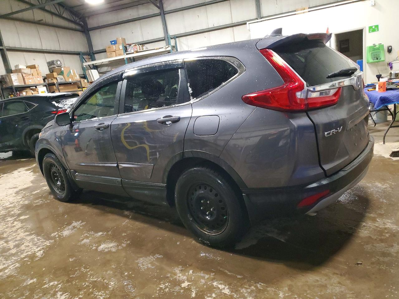 2017 HONDA CR-V LX photo 4
