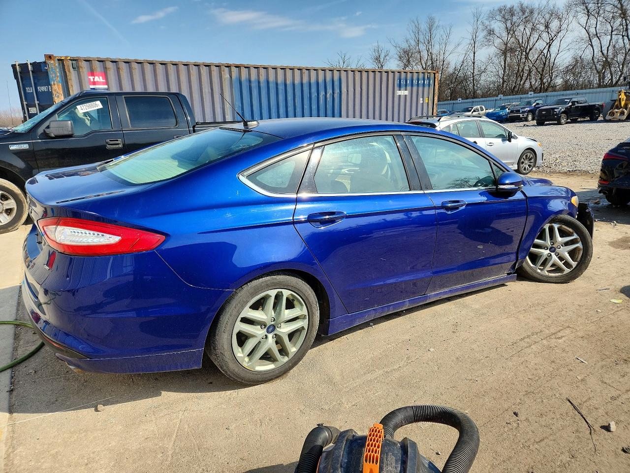 2016 FORD FUSION SE photo 5