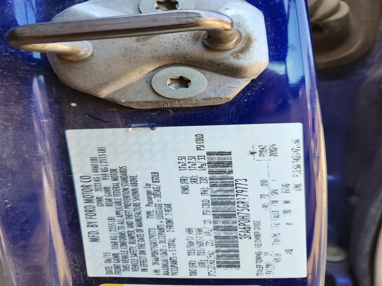 2016 FORD FUSION SE photo 23