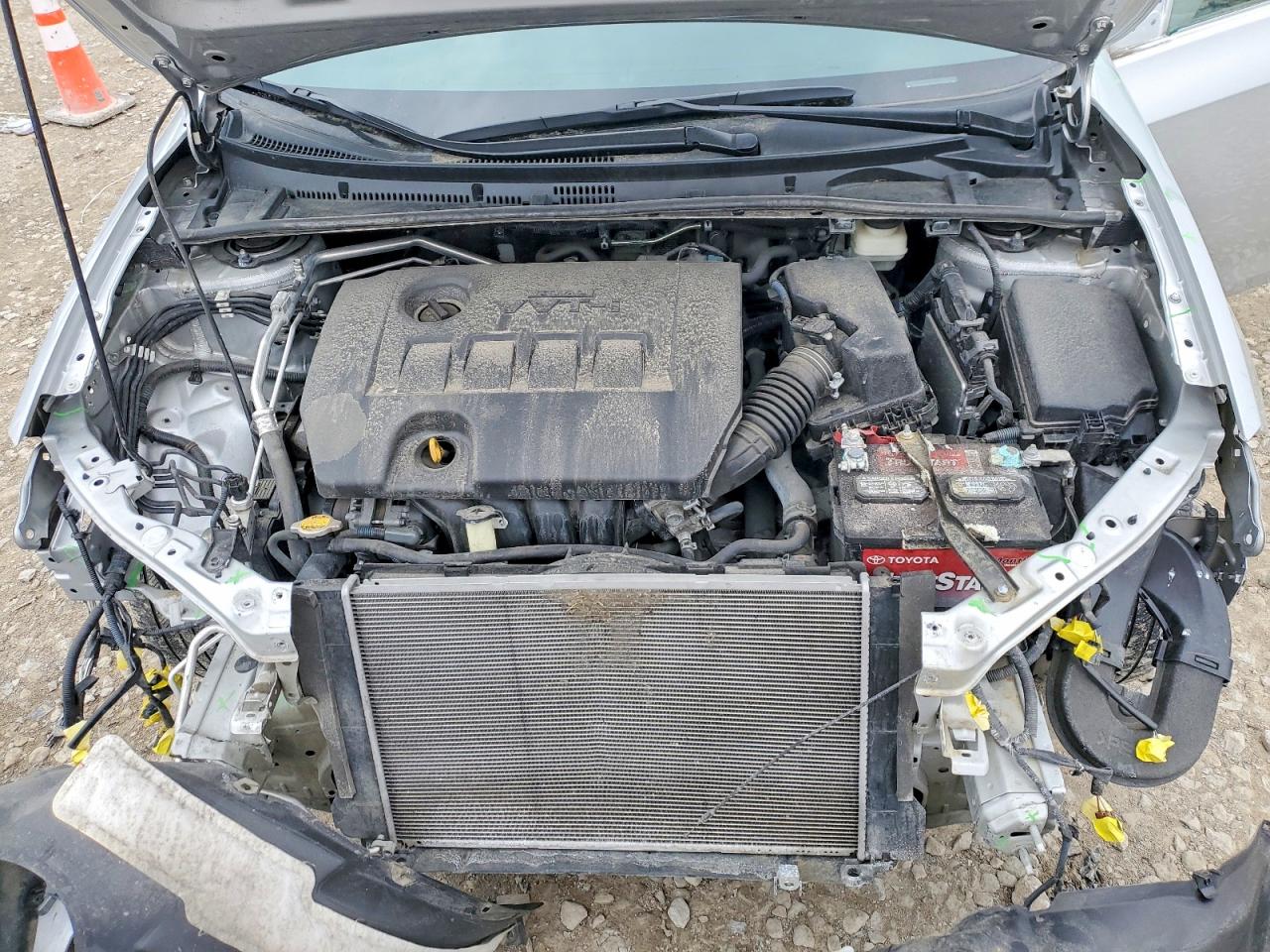 2016 TOYOTA COROLLA LE photo 31