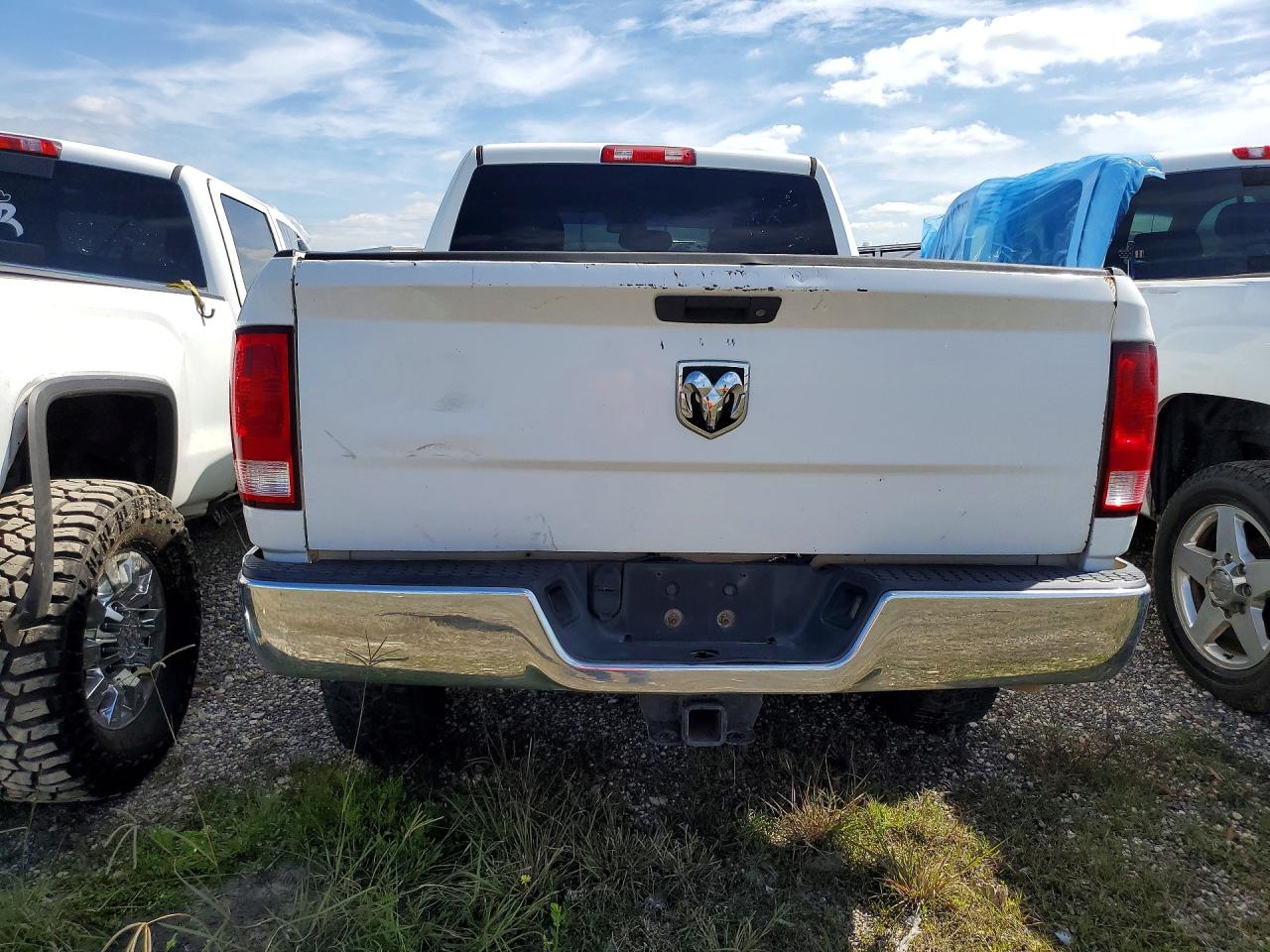 2017 RAM 2500 ST photo 11