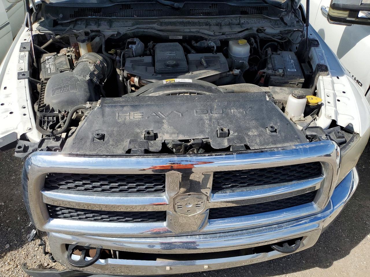 2017 RAM 2500 ST photo 21
