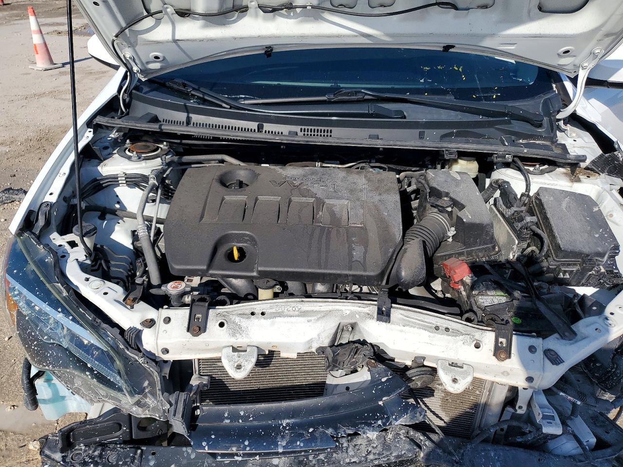2019 TOYOTA COROLLA LE photo 21